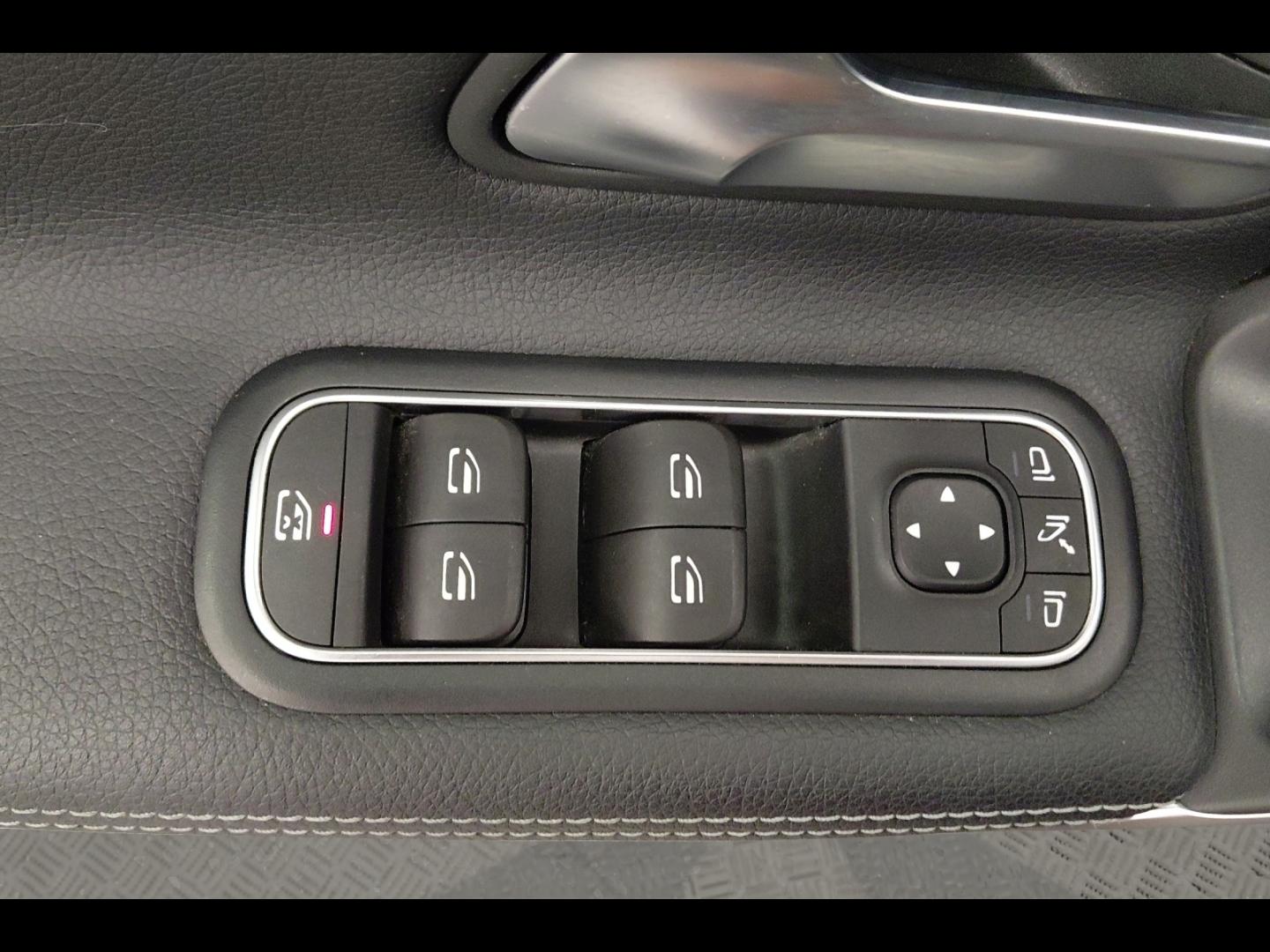 Image MERCEDES-BENZ Classe A 180 d 116ch Business Line 8G-DCT