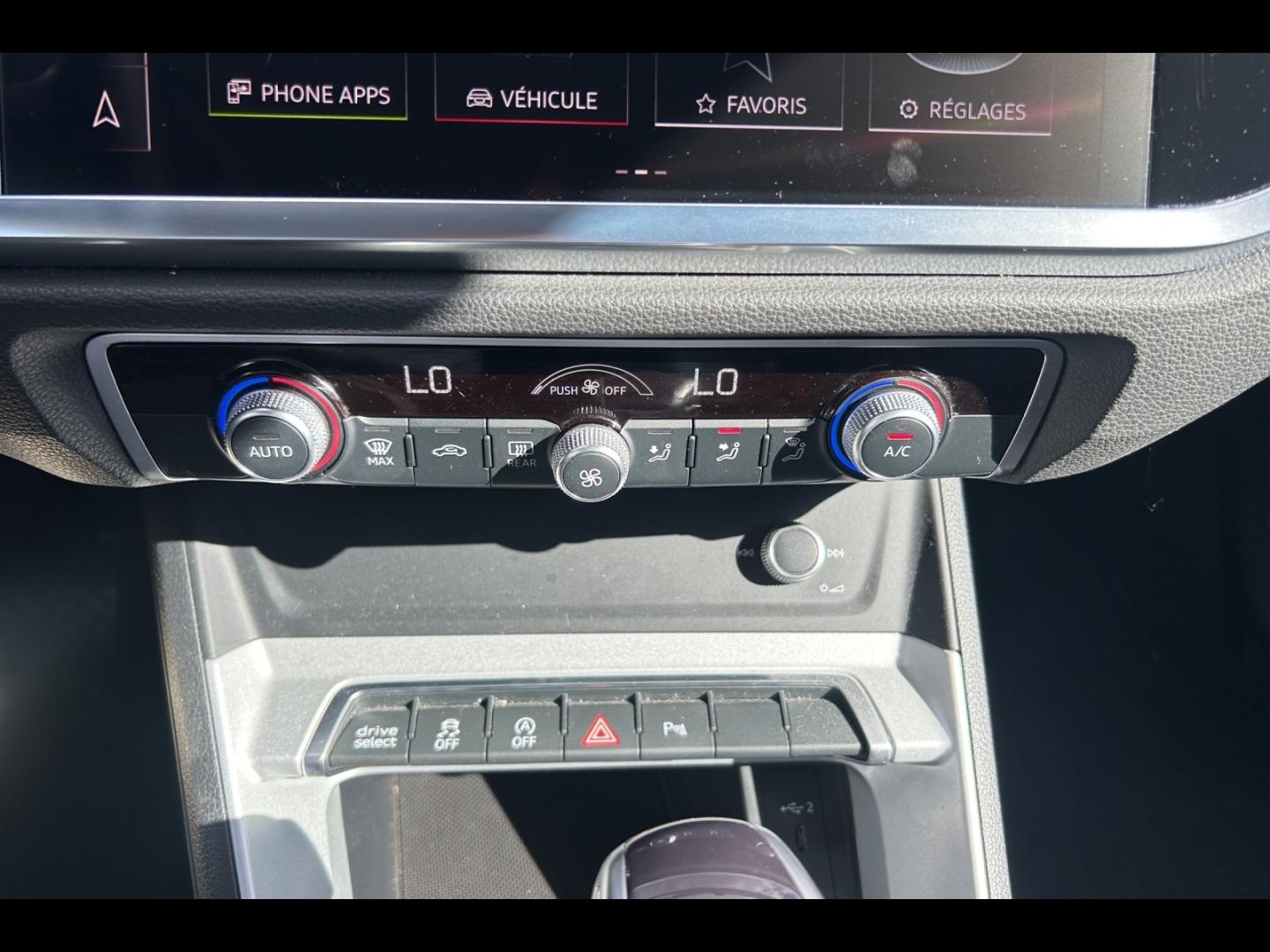 Image AUDI Q3 35 TFSI 150ch Design S tronic 7