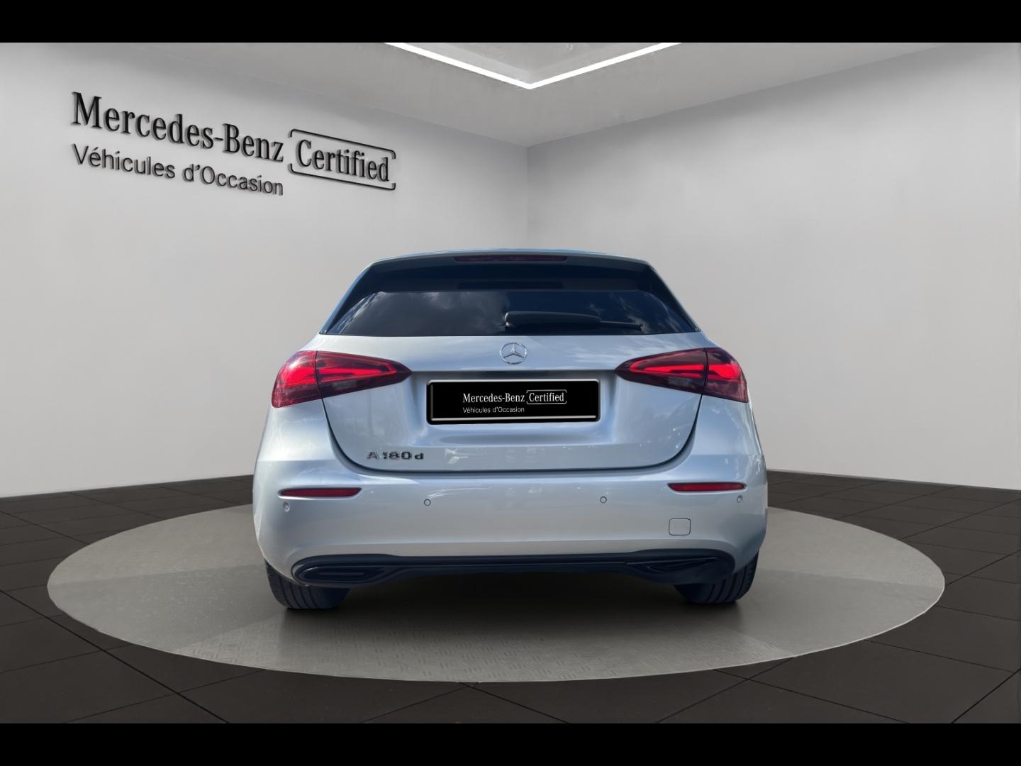 Image MERCEDES-BENZ Classe A 180 d 116ch Progressive Line 8G-DCT