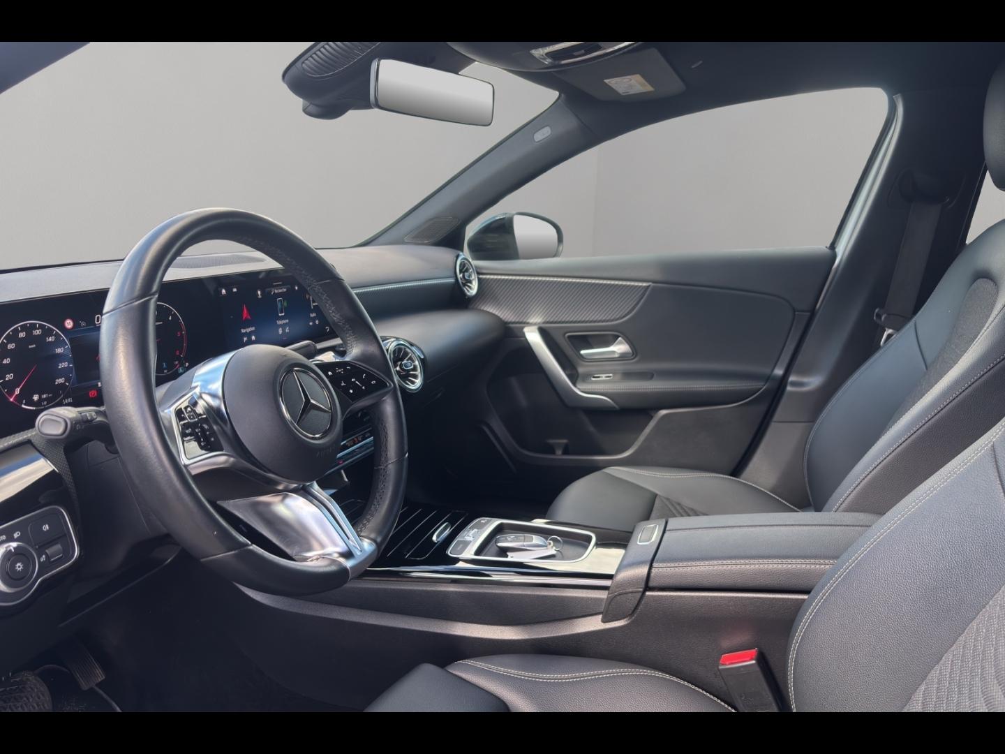 Image MERCEDES-BENZ Classe A 180 d 116ch Progressive Line 8G-DCT
