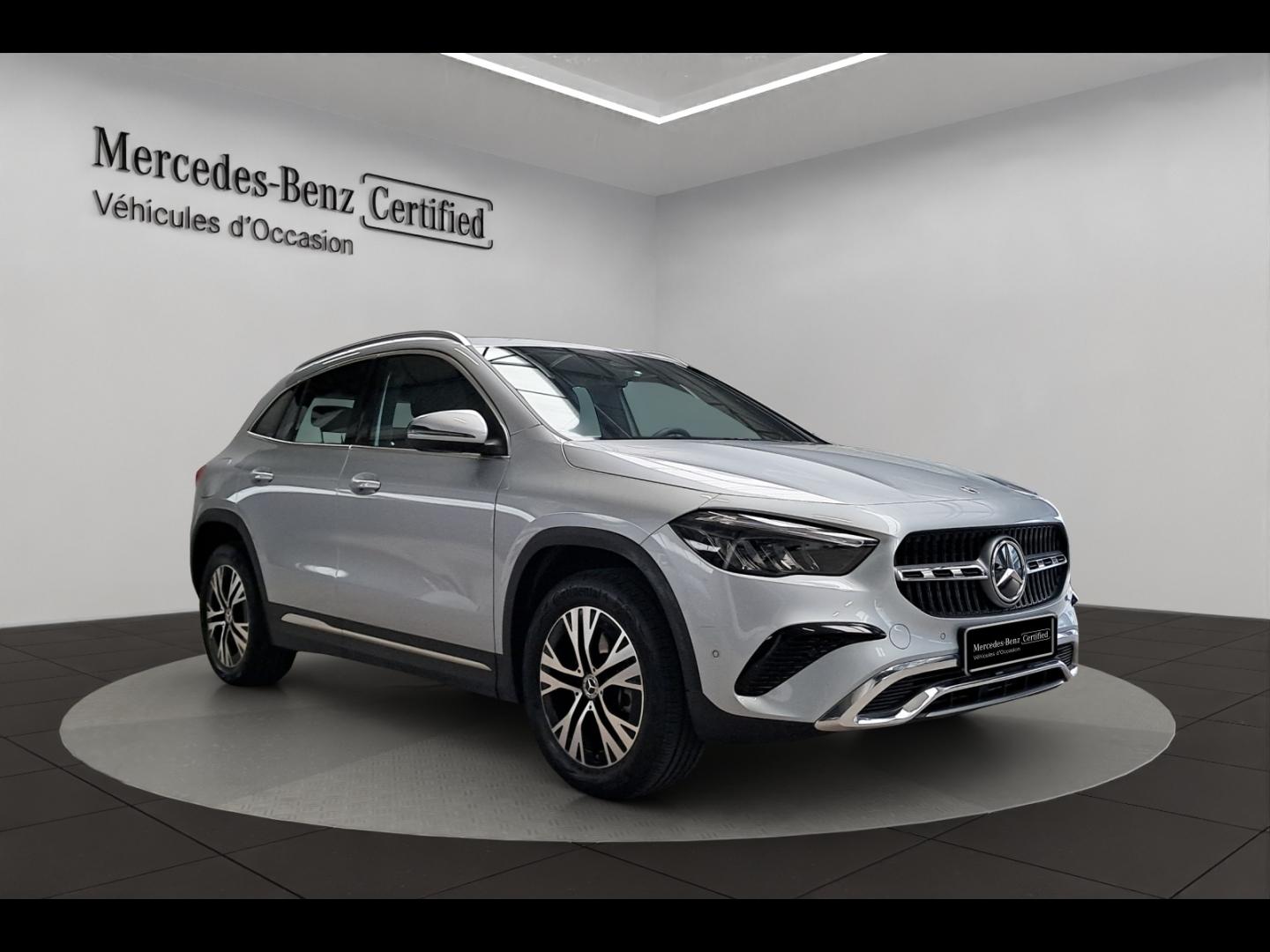 Image MERCEDES-BENZ GLA 250 e hybride rechargeable 218ch Progressive Line 8G-DCT
