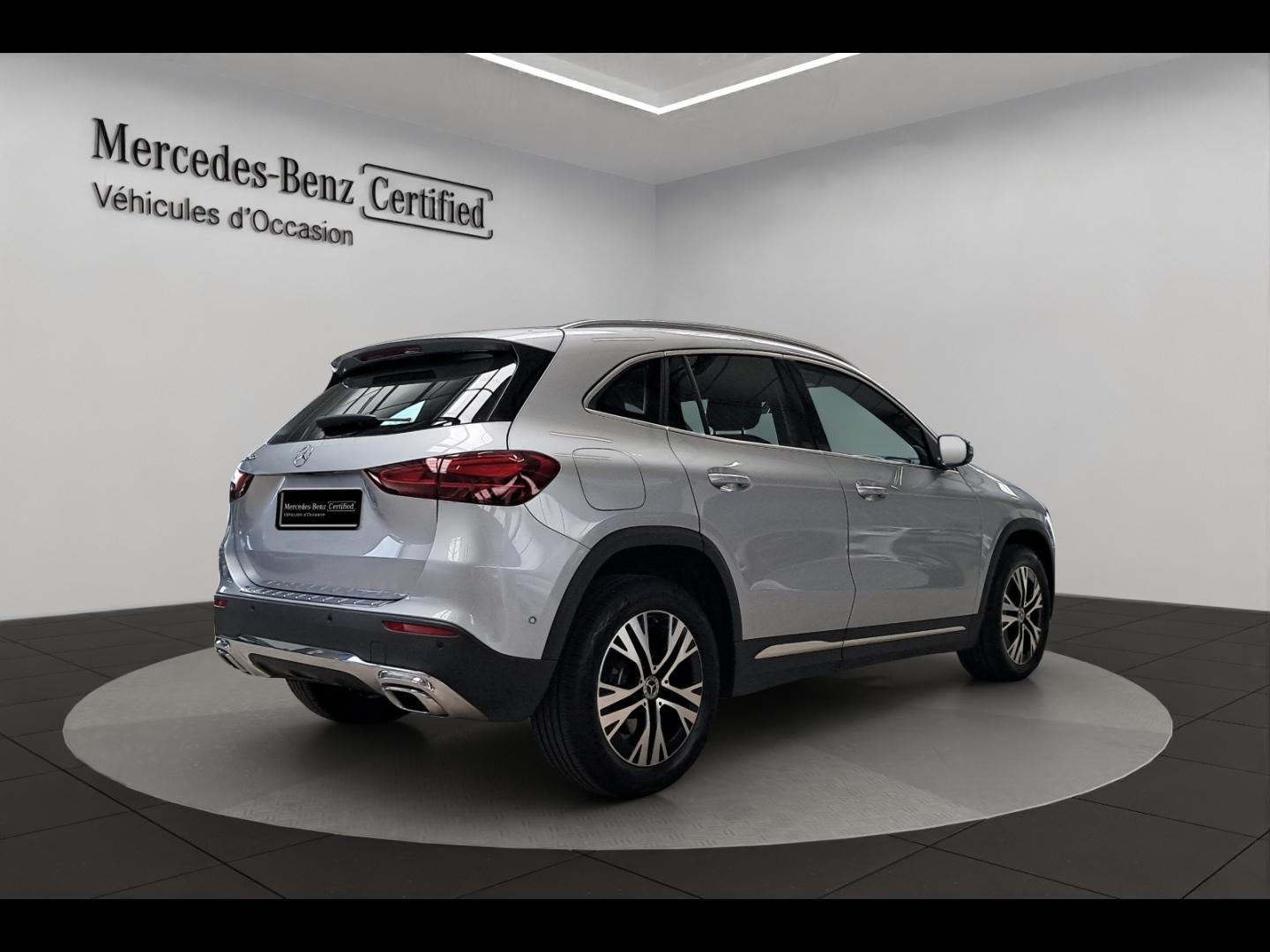 Image MERCEDES-BENZ GLA 250 e hybride rechargeable 218ch Progressive Line 8G-DCT