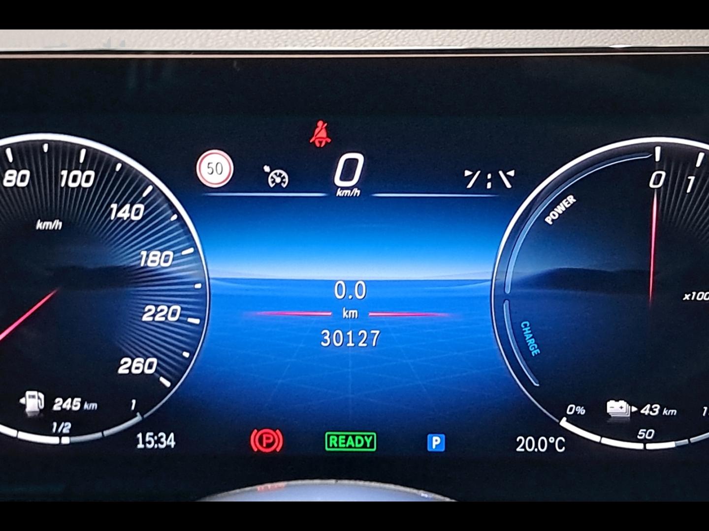 Image MERCEDES-BENZ GLA 250 e hybride rechargeable 218ch Progressive Line 8G-DCT
