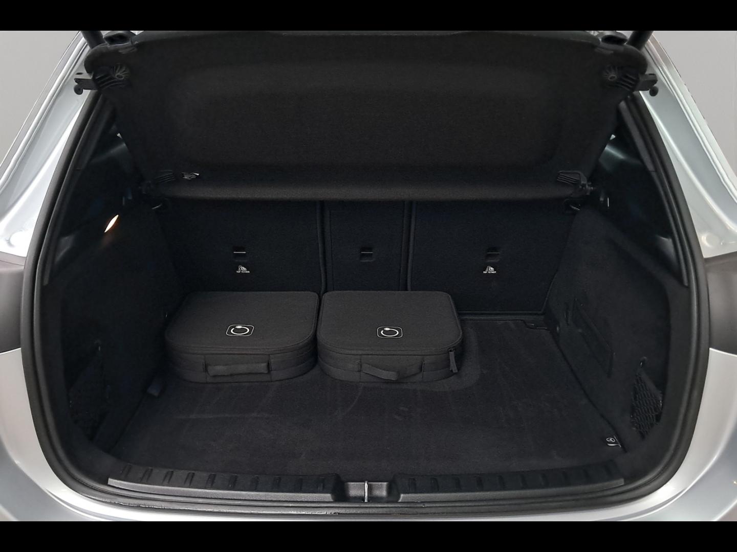 Image MERCEDES-BENZ GLA 250 e hybride rechargeable 218ch Progressive Line 8G-DCT