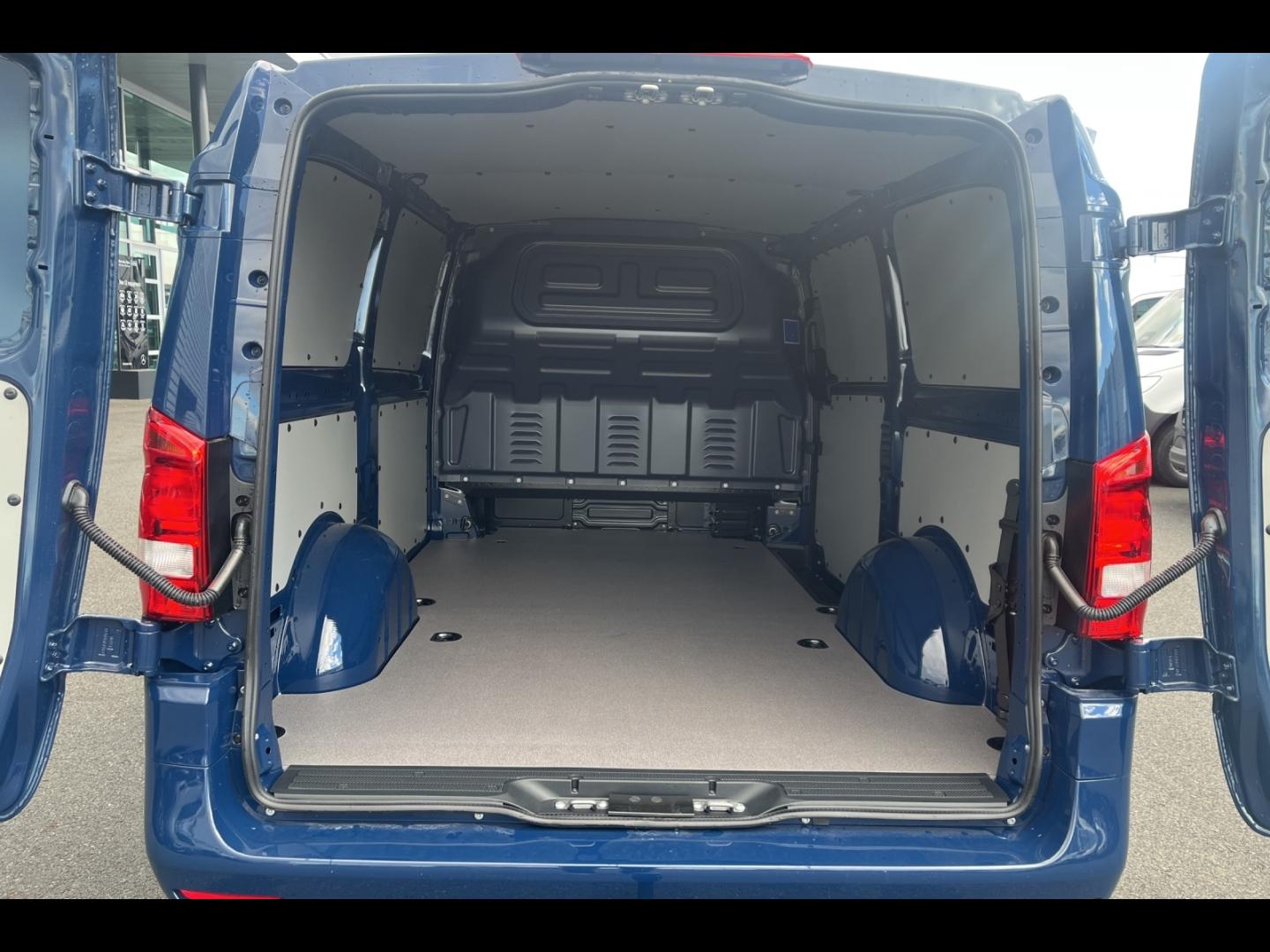 Image MERCEDES-BENZ Vito Fg 116 CDI Long Pro Propulsion 9G-TRONIC