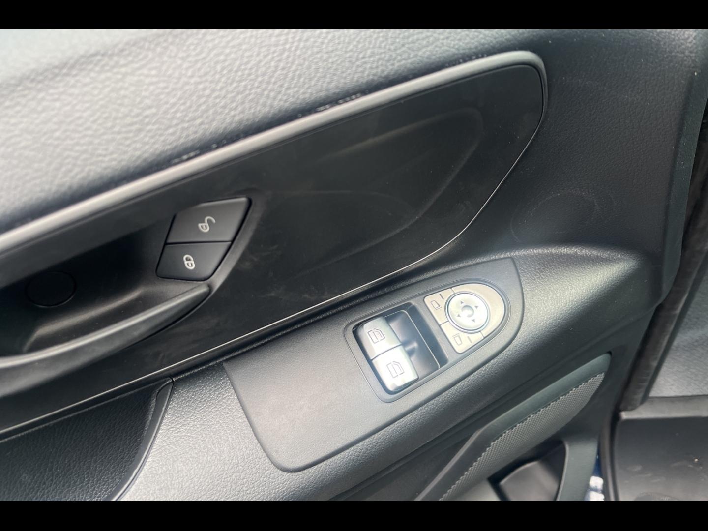 Image MERCEDES-BENZ Vito Fg 116 CDI Long Pro Propulsion 9G-TRONIC