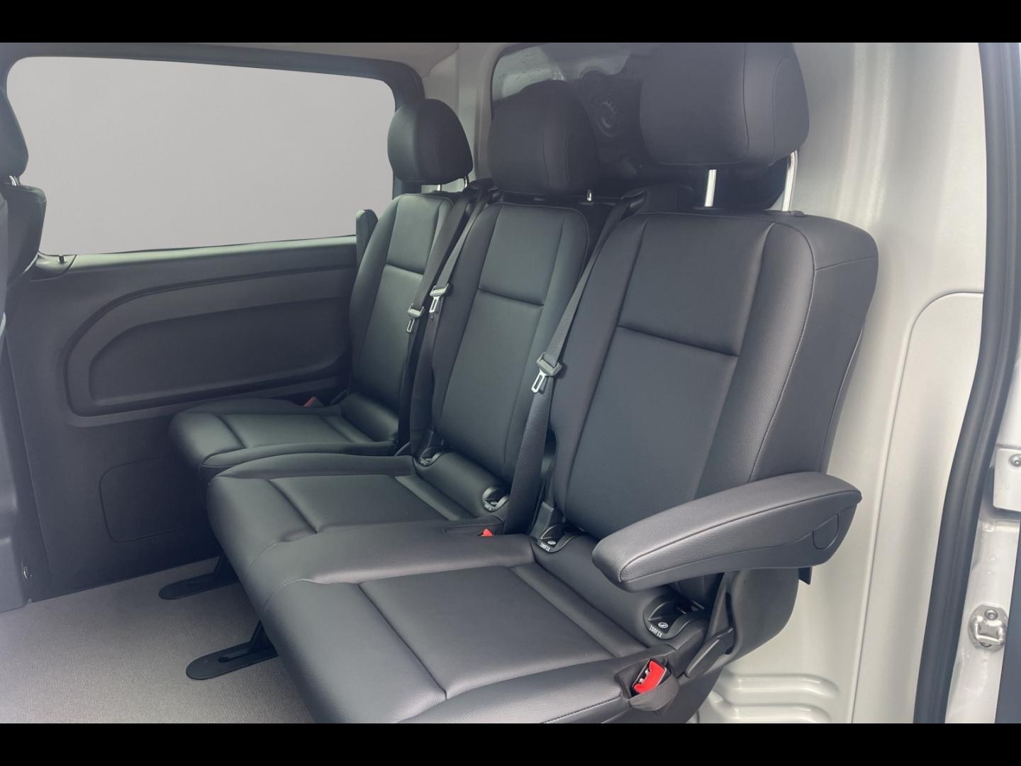 Image MERCEDES-BENZ Vito Fg 119 CDI Mixto Long Select Propulsion 9G-Tronic
