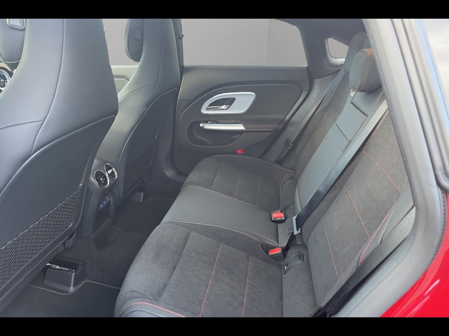 Image MERCEDES-BENZ CLA 200 163+30ch AMG Line 8G-eDCT