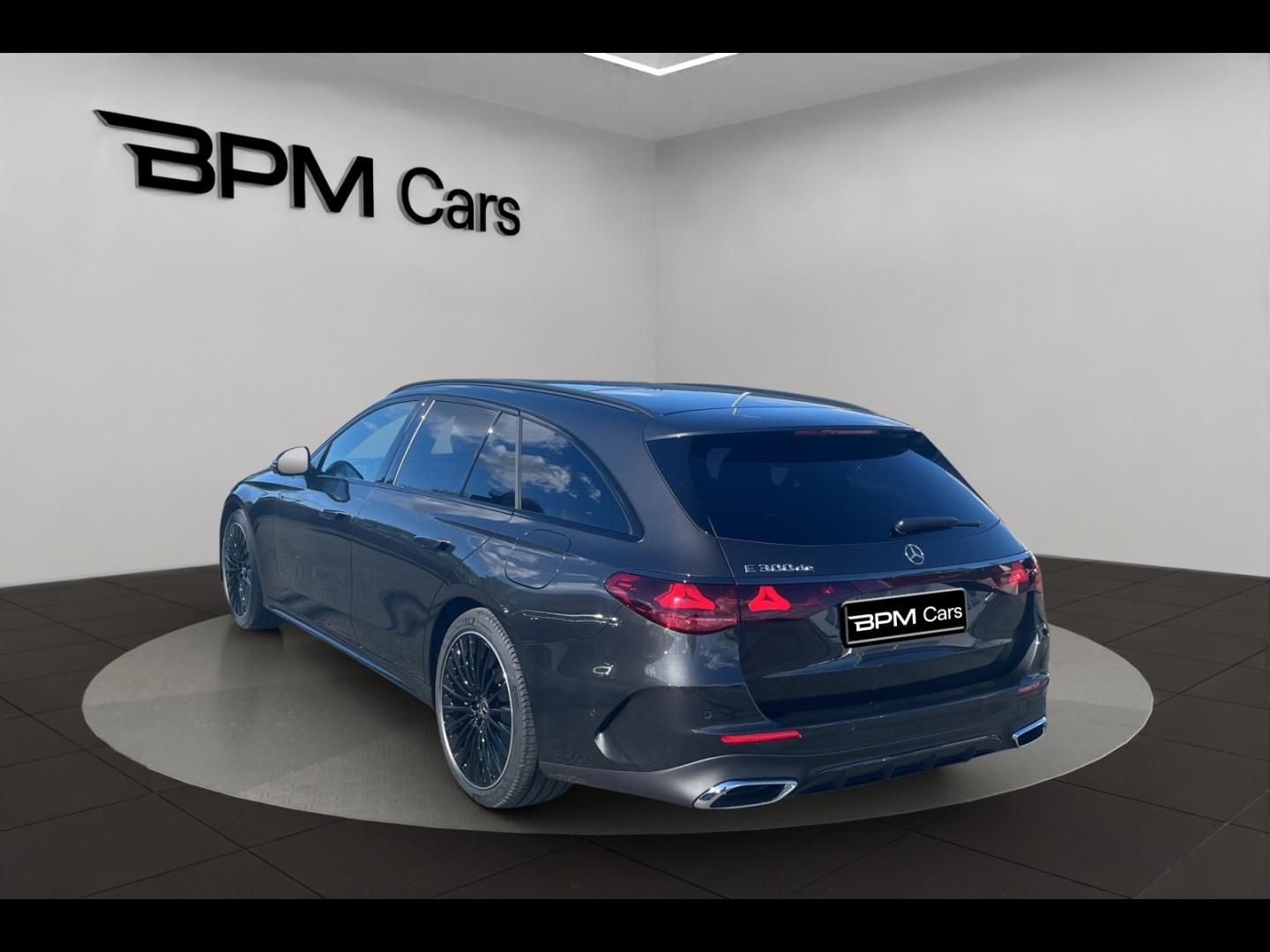 Image MERCEDES-BENZ Classe E Break 300 d e Hybrid EQ 197+129ch AMG Line+ 9G-Tronic