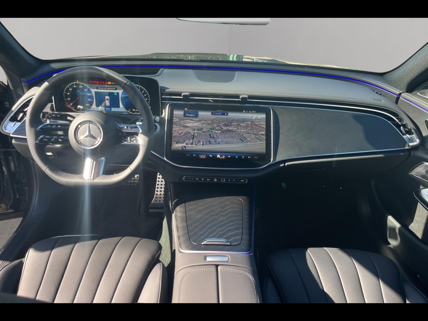 Image MERCEDES-BENZ Classe E Break 300 d e Hybrid EQ 197+129ch AMG Line+ 9G-Tronic