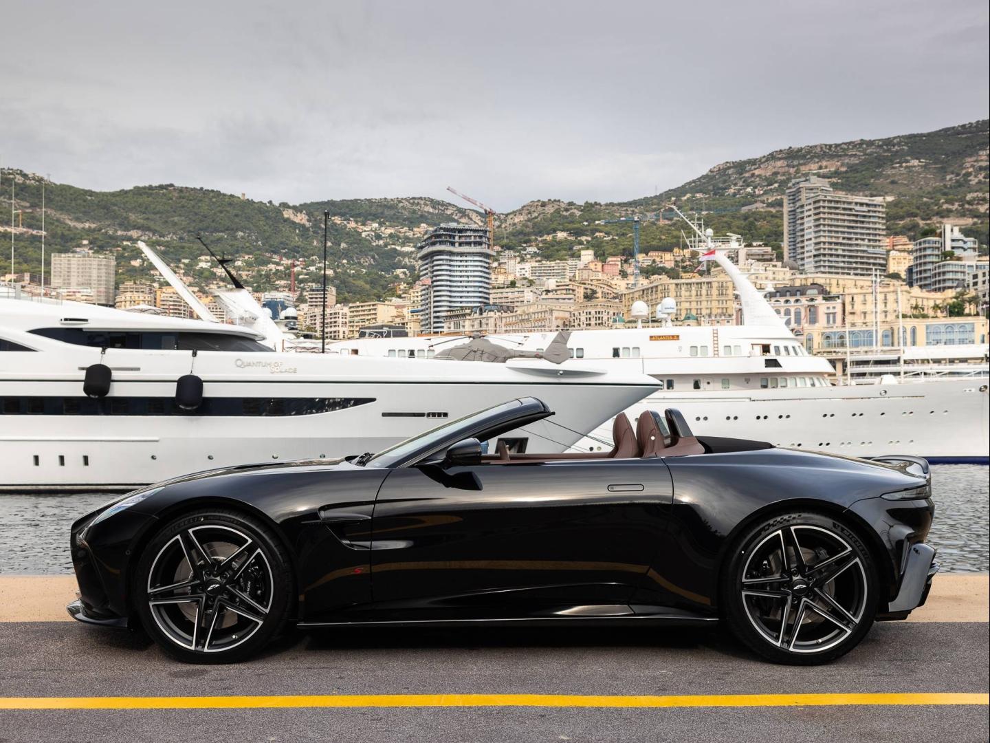 Image ASTON MARTIN VANTAGE S ROADTSER V8 S