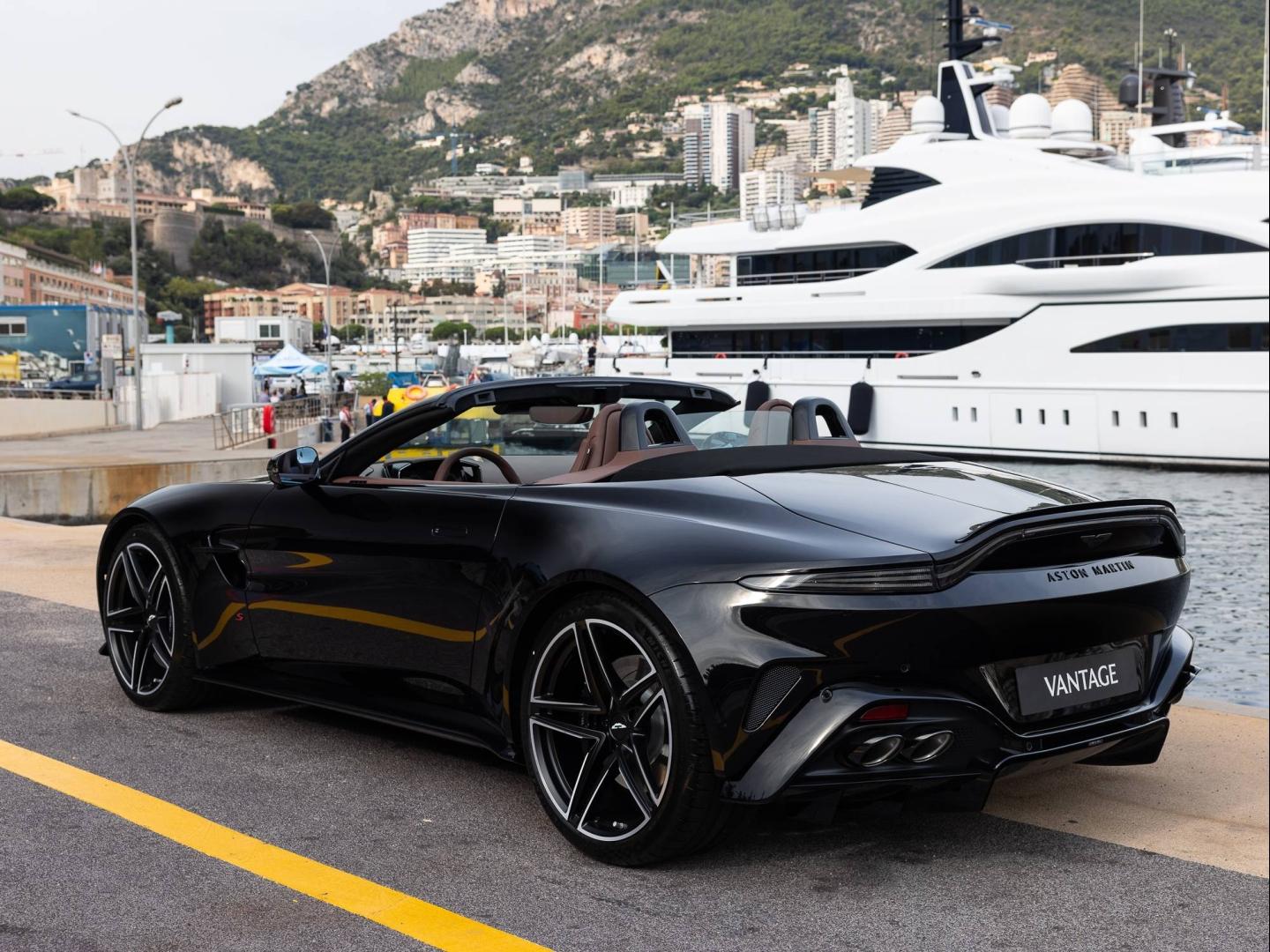 Image ASTON MARTIN VANTAGE S ROADTSER V8 S
