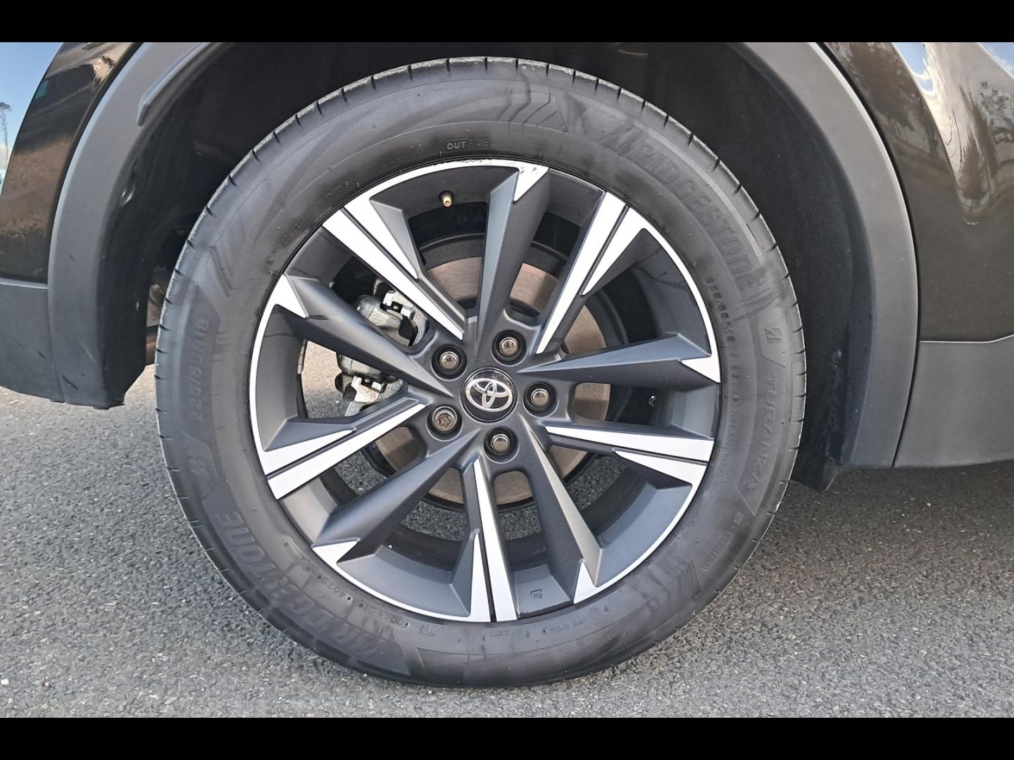 Image TOYOTA C-HR 1.8 Hybride 140ch Design MY25