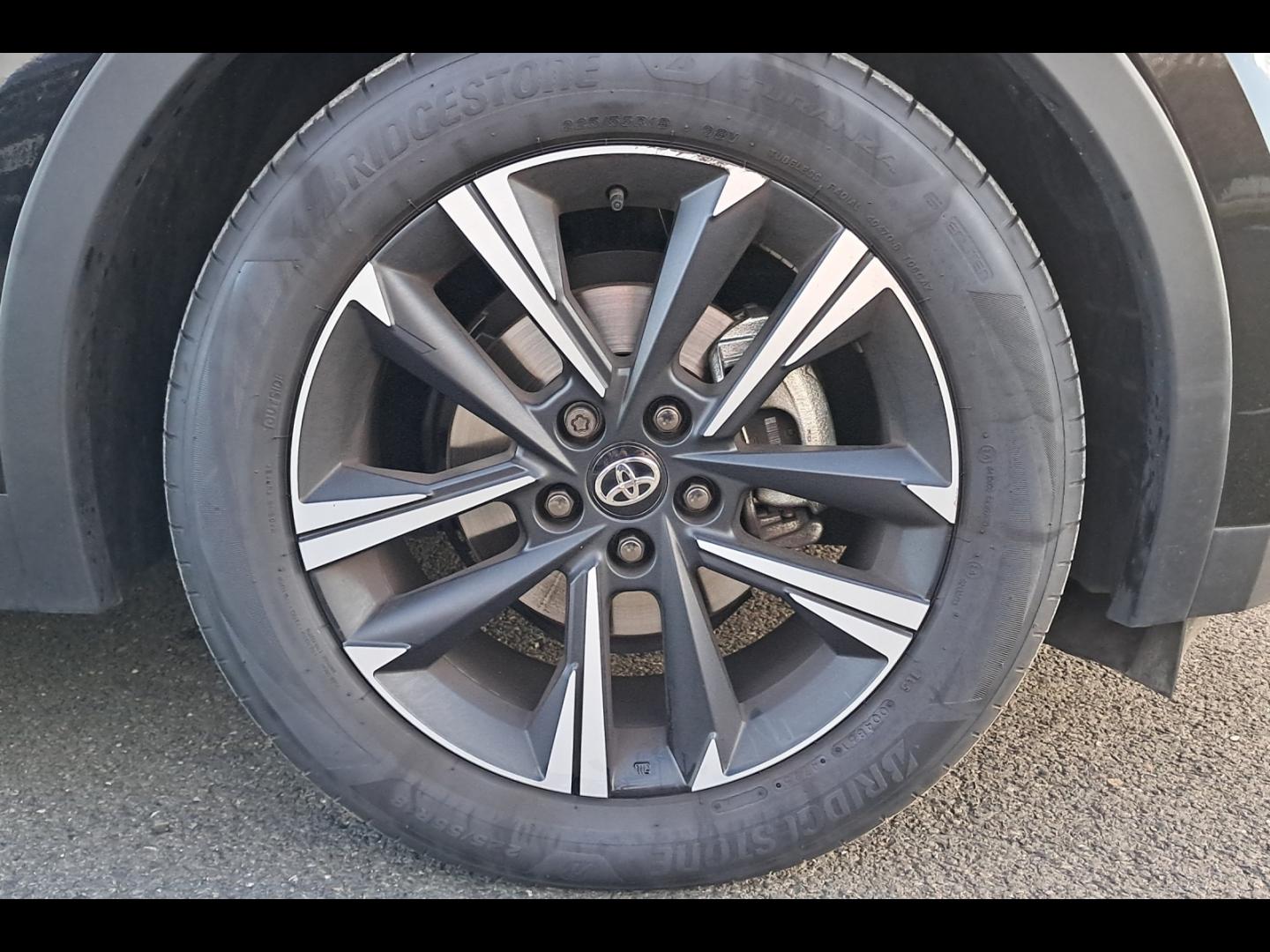 Image TOYOTA C-HR 1.8 Hybride 140ch Design MY25