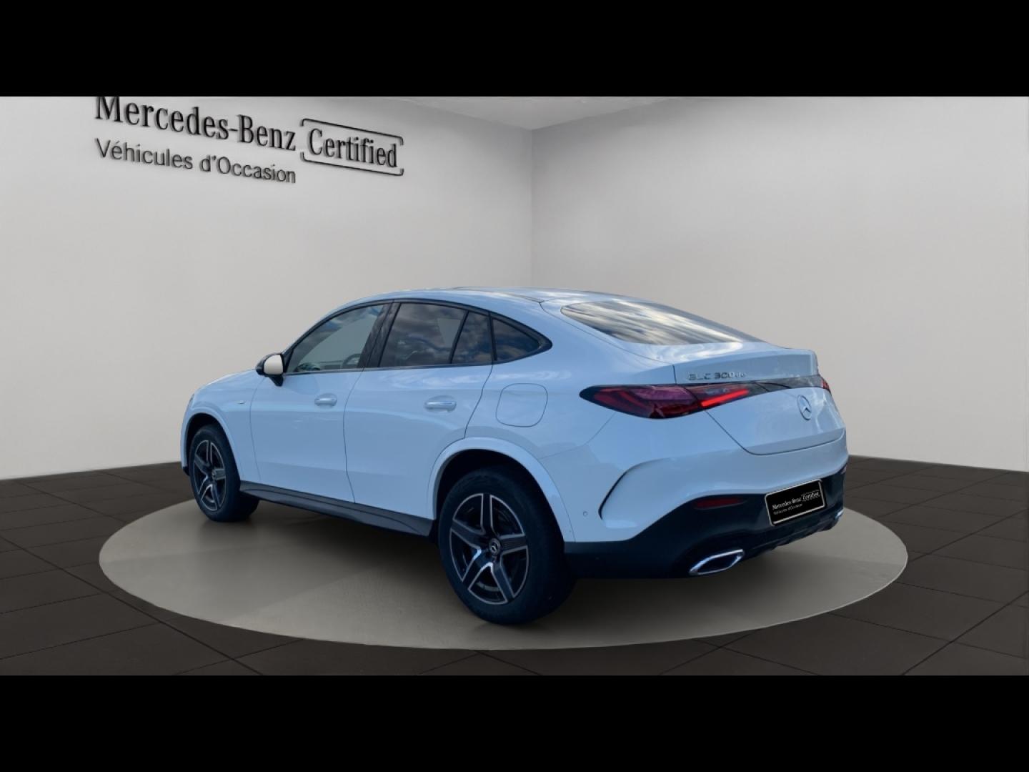 Image MERCEDES-BENZ GLC Coupé 300 d e Hybrid 197+136ch AMG Line + 4Matic 9G-Tronic