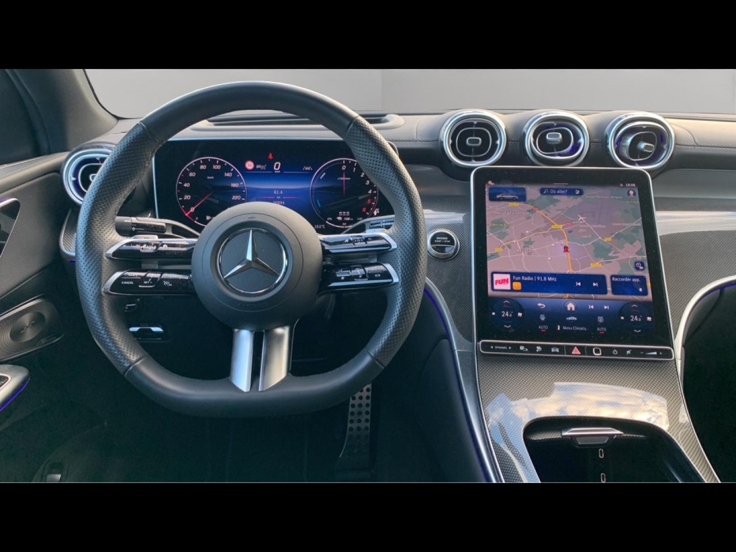 Image MERCEDES-BENZ GLC Coupé 300 d e Hybrid 197+136ch AMG Line + 4Matic 9G-Tronic