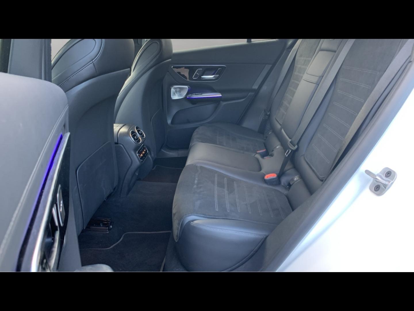 Image MERCEDES-BENZ GLC Coupé 300 d e Hybrid 197+136ch AMG Line + 4Matic 9G-Tronic