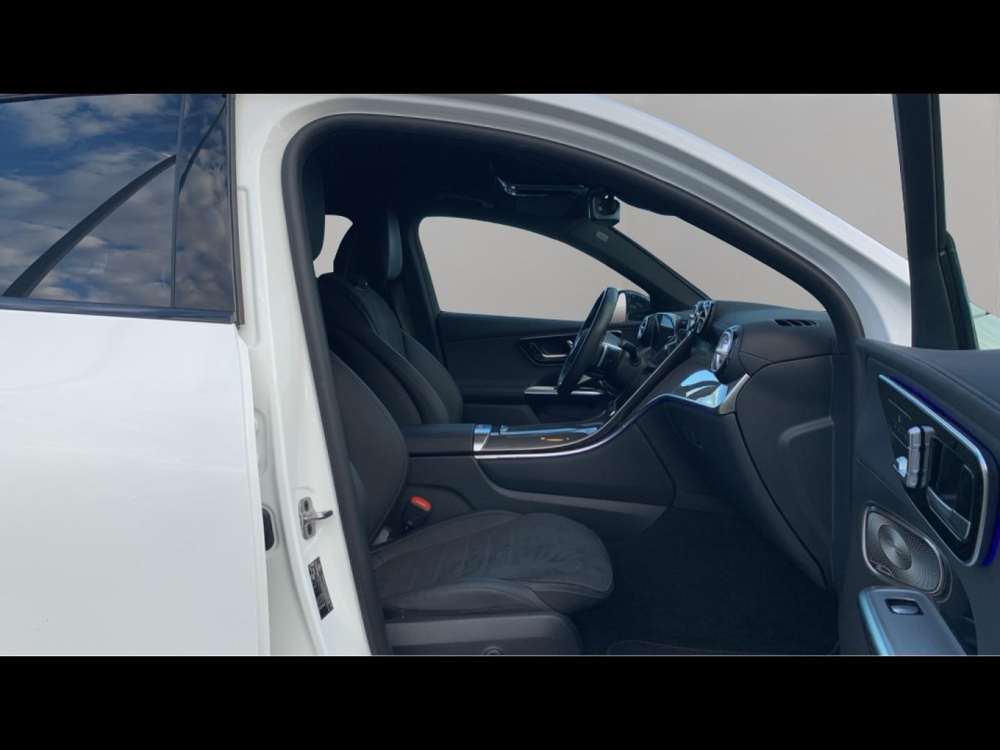 Image MERCEDES-BENZ GLC Coupé 300 d e Hybrid 197+136ch AMG Line + 4Matic 9G-Tronic