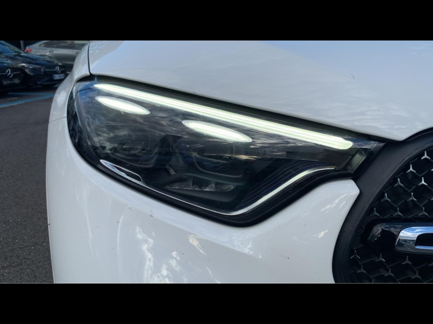 Image MERCEDES-BENZ GLC Coupé 300 d e Hybrid 197+136ch AMG Line + 4Matic 9G-Tronic