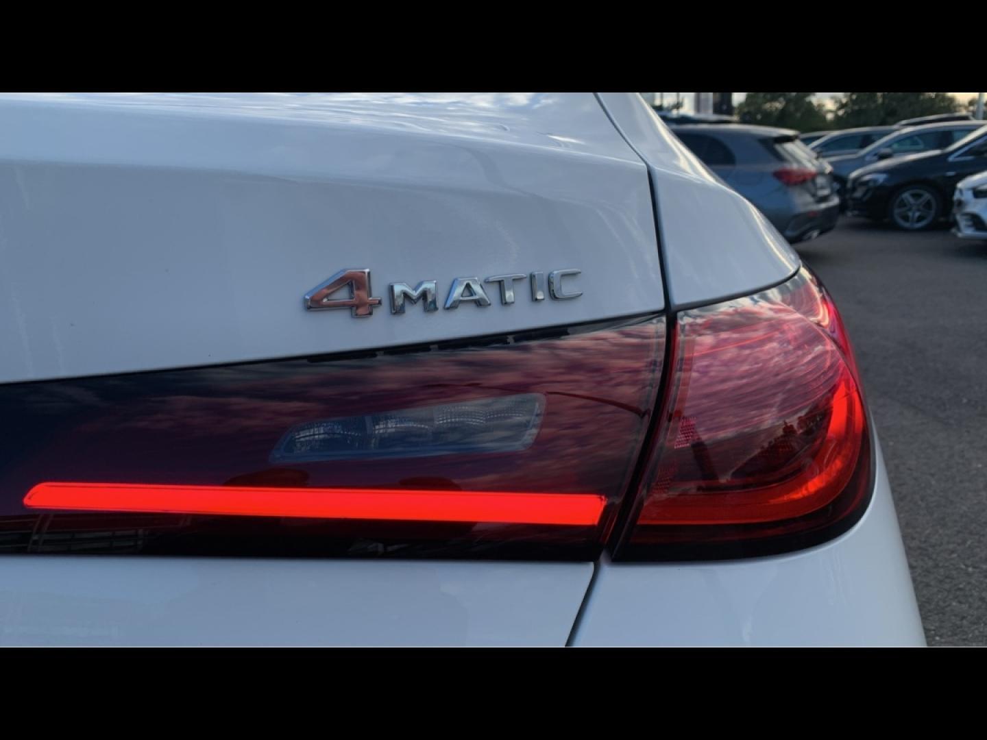 Image MERCEDES-BENZ GLC Coupé 300 d e Hybrid 197+136ch AMG Line + 4Matic 9G-Tronic