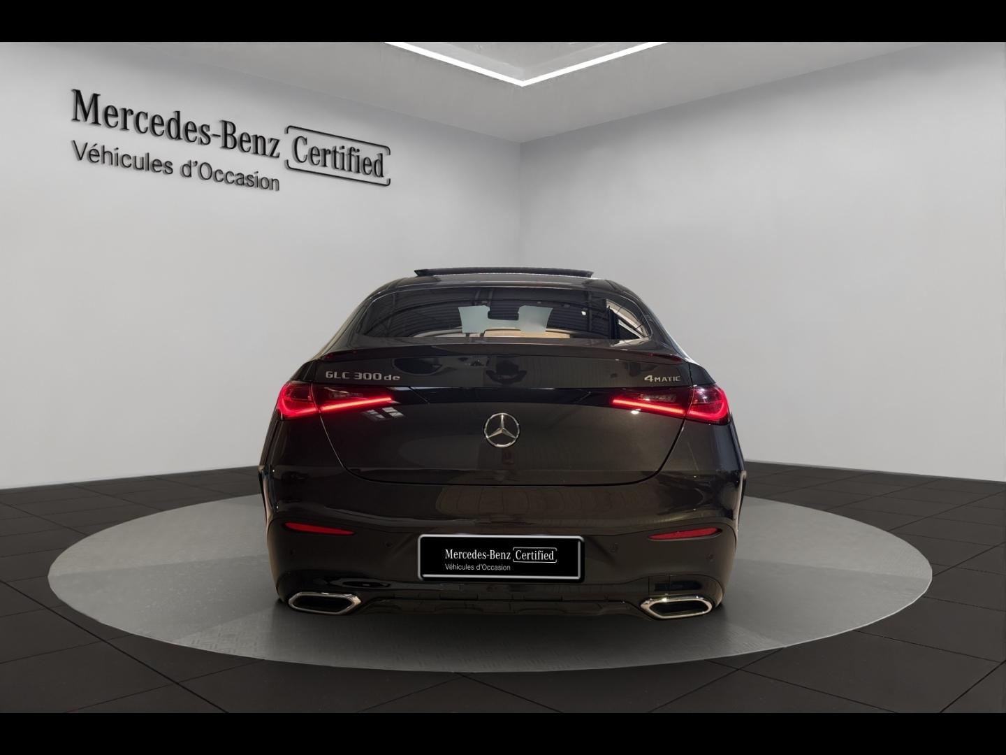 Image MERCEDES-BENZ GLC Coupé 300 d e Hybrid 197+136ch AMG Line 4Matic 9G-Tronic