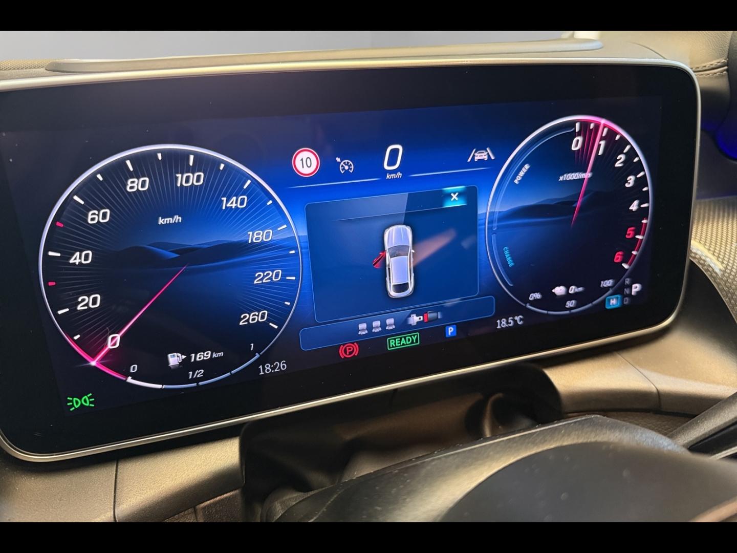 Image MERCEDES-BENZ GLC Coupé 300 d e Hybrid 197+136ch AMG Line 4Matic 9G-Tronic