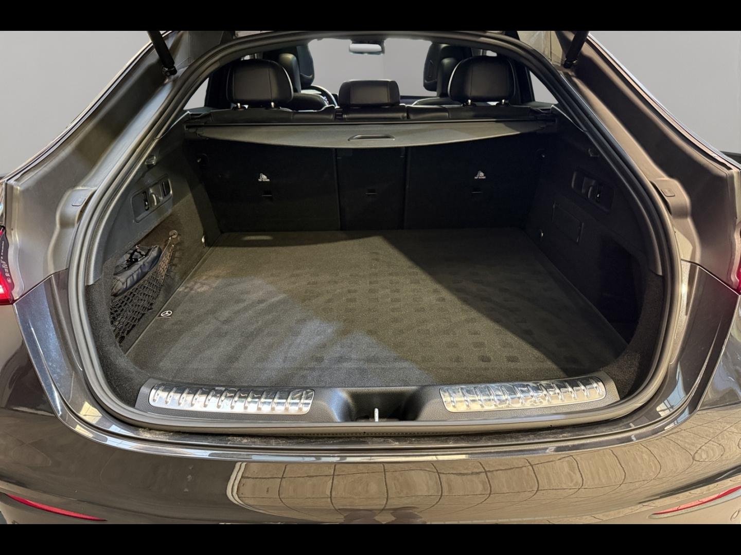 Image MERCEDES-BENZ GLC Coupé 300 d e Hybrid 197+136ch AMG Line 4Matic 9G-Tronic