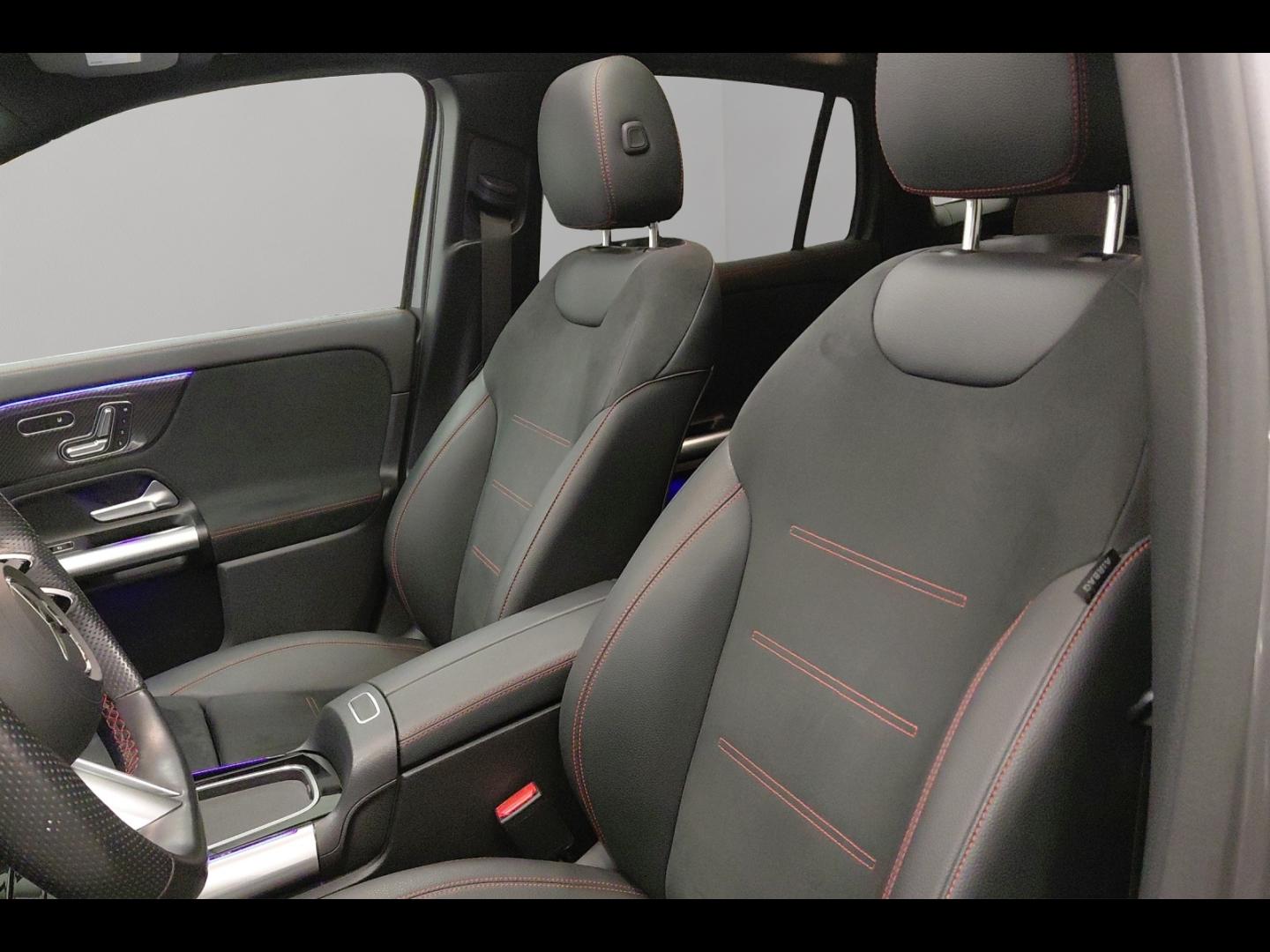 Image MERCEDES-BENZ GLA 200 d 150ch AMG Line 8G-DCT
