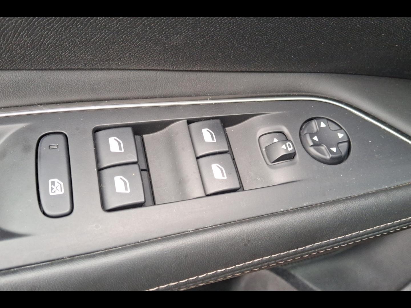 Image PEUGEOT 3008 1.6 THP 165ch Allure S&S EAT6