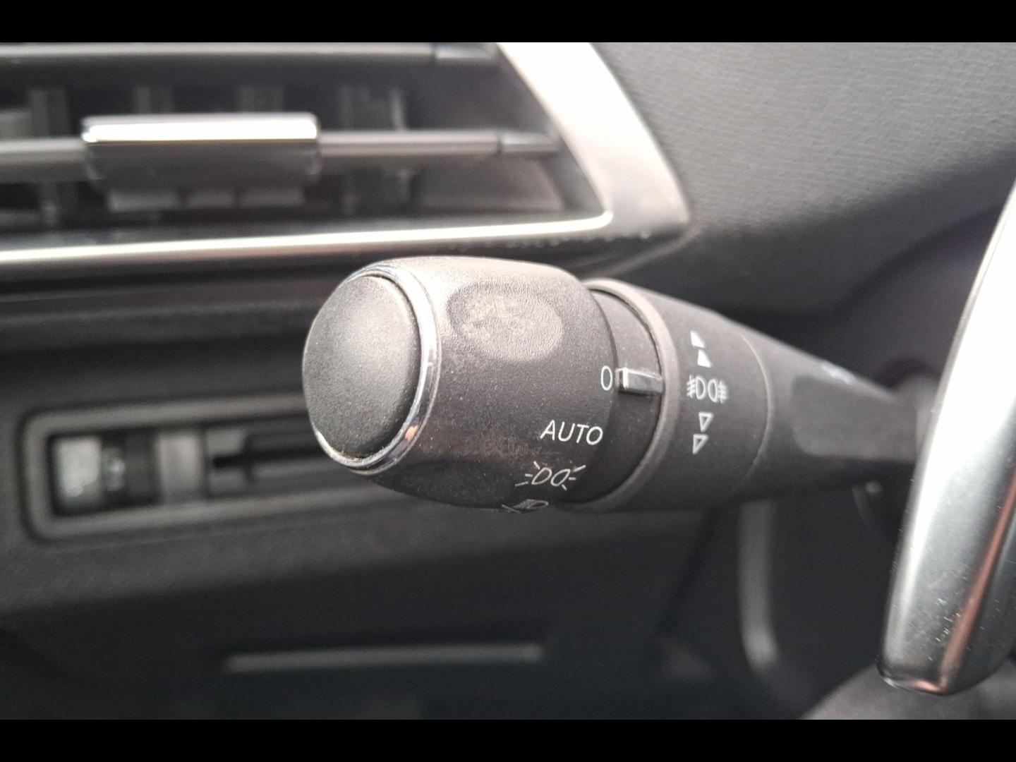 Image PEUGEOT 3008 1.6 THP 165ch Allure S&S EAT6