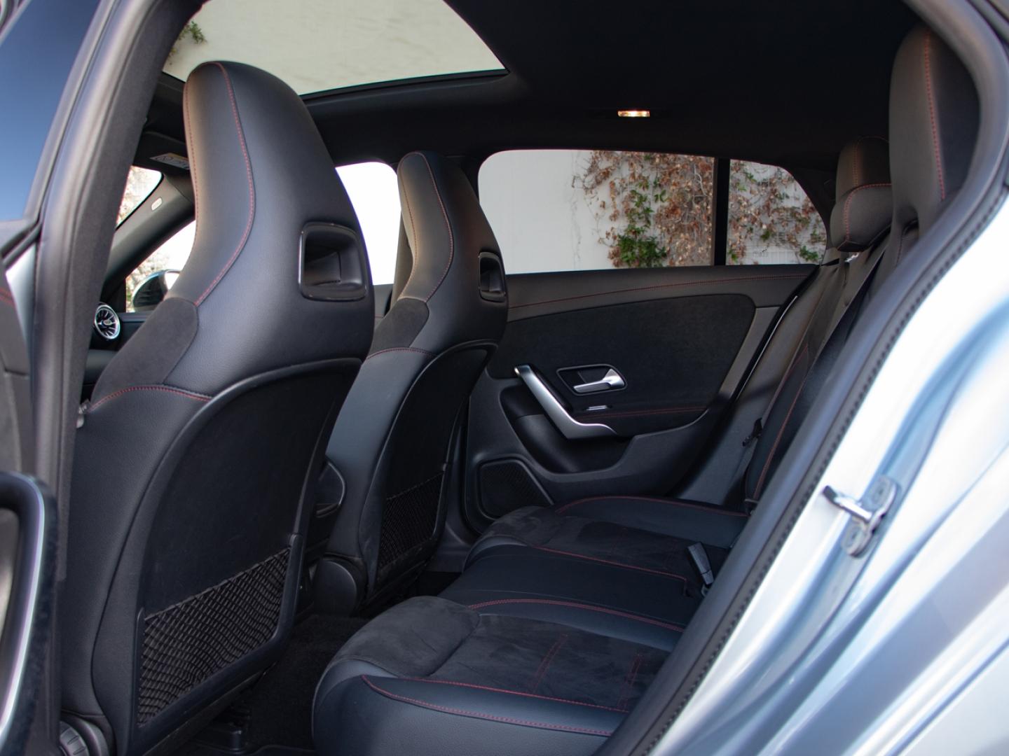 Image MERCEDES-BENZ CLA Shooting Brake 200 d 150ch AMG Line 8G-DCT