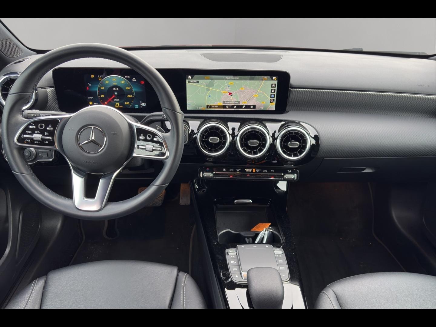 Image MERCEDES-BENZ Classe A 180 d 116ch Progressive Line 8G-DCT