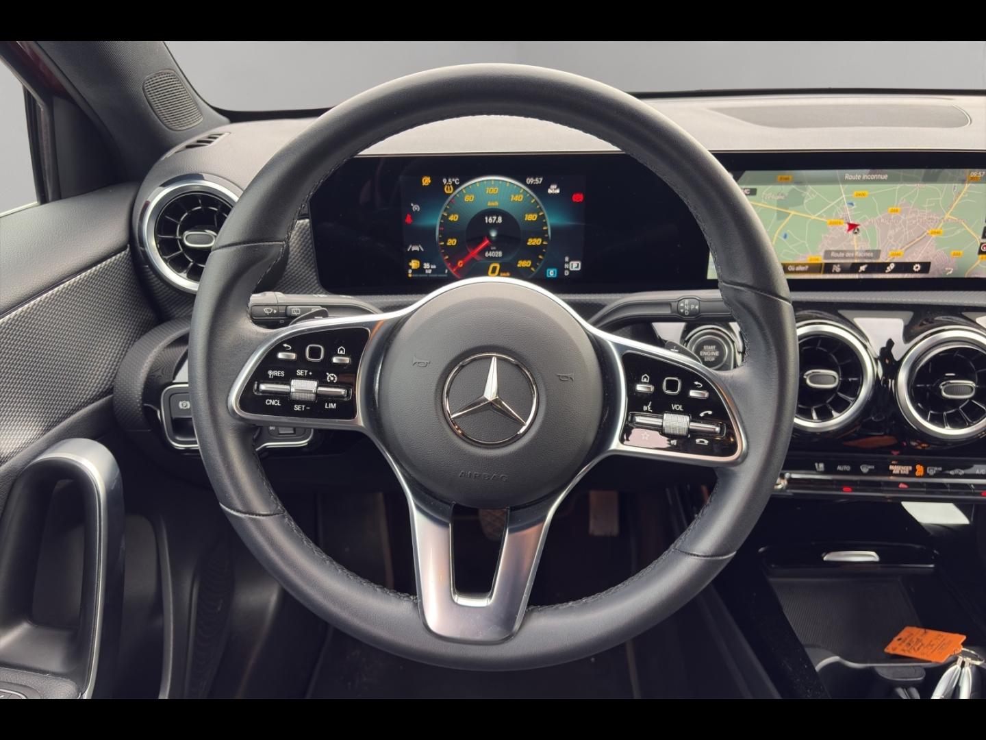 Image MERCEDES-BENZ Classe A 180 d 116ch Progressive Line 8G-DCT