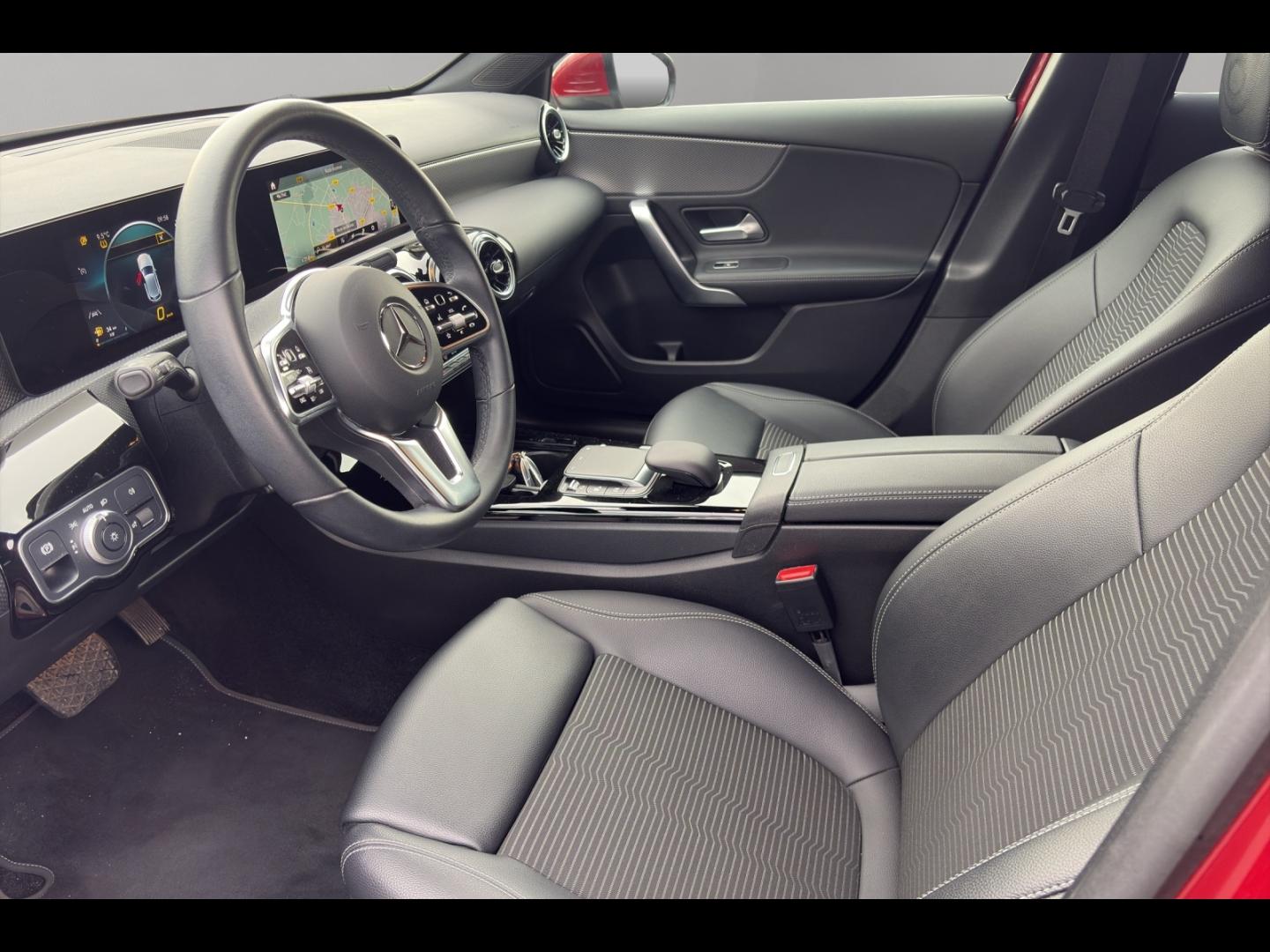 Image MERCEDES-BENZ Classe A 180 d 116ch Progressive Line 8G-DCT