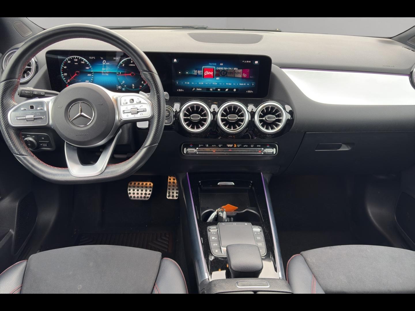 Image MERCEDES-BENZ GLA 200 d 150ch AMG Line 8G-DCT