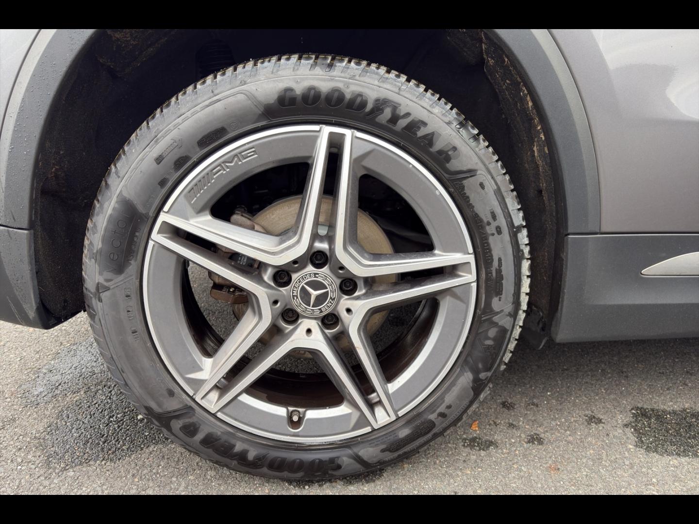 Image MERCEDES-BENZ GLA 200 d 150ch AMG Line 8G-DCT