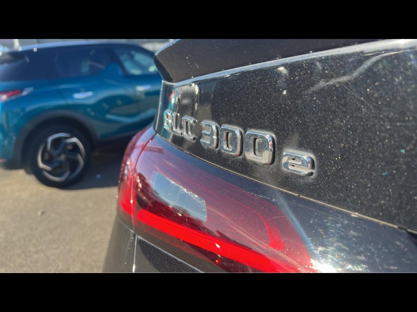 Image MERCEDES-BENZ GLC Coupé 300 e Hybrid 204+136ch AMG Line 4Matic 9G-Tronic