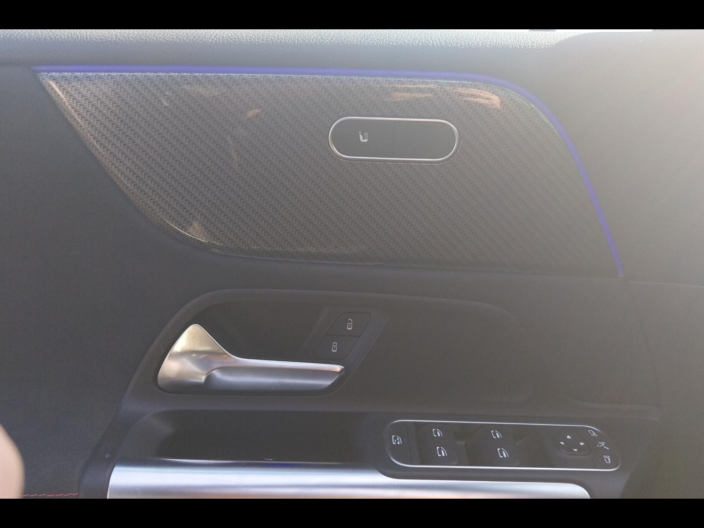 Image MERCEDES-BENZ Classe B 180d 2.0 116ch AMG Line Edition 8G-DCT