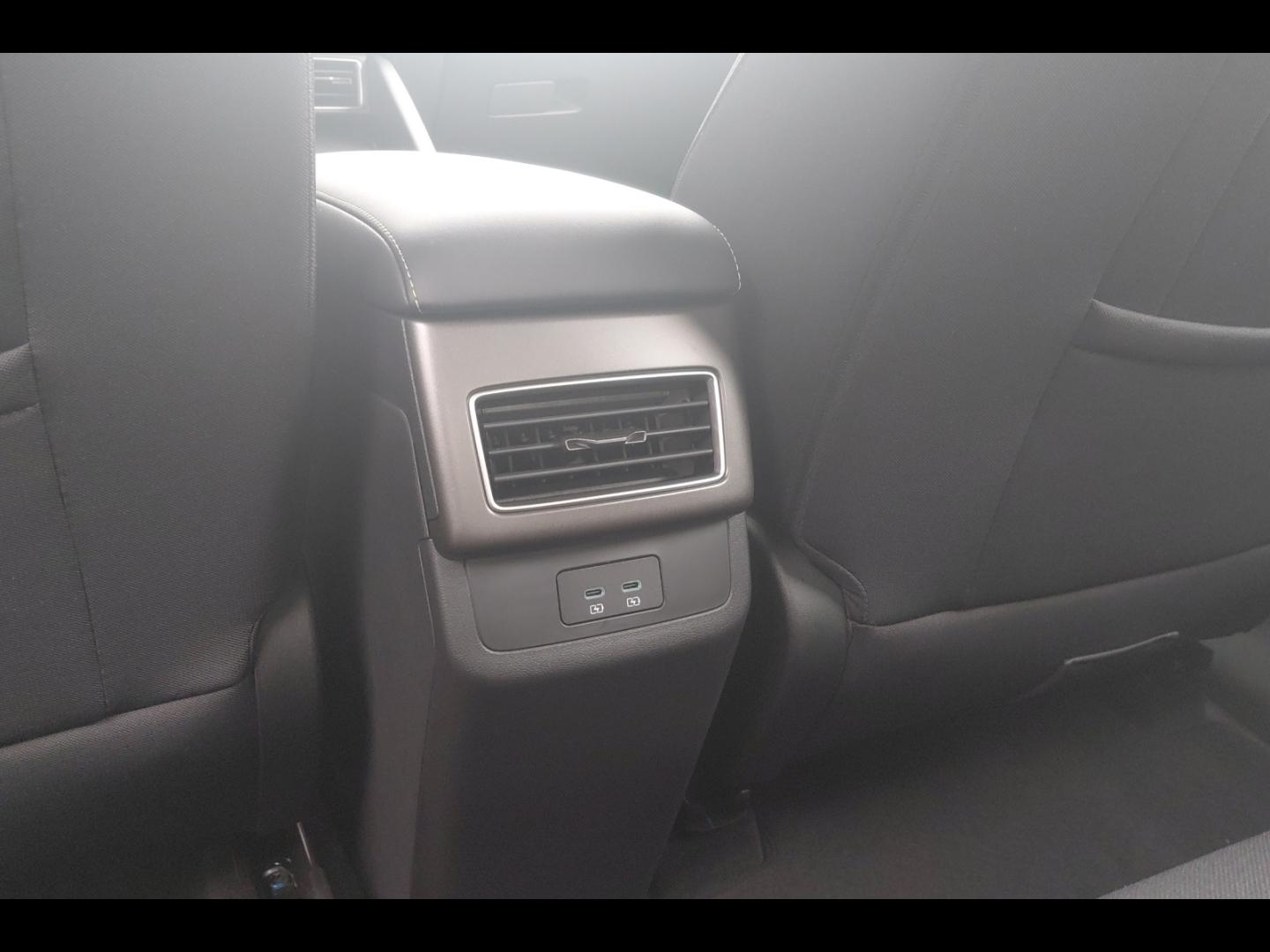 Image BYD Atto 2 1.5 DM-i 166ch Active