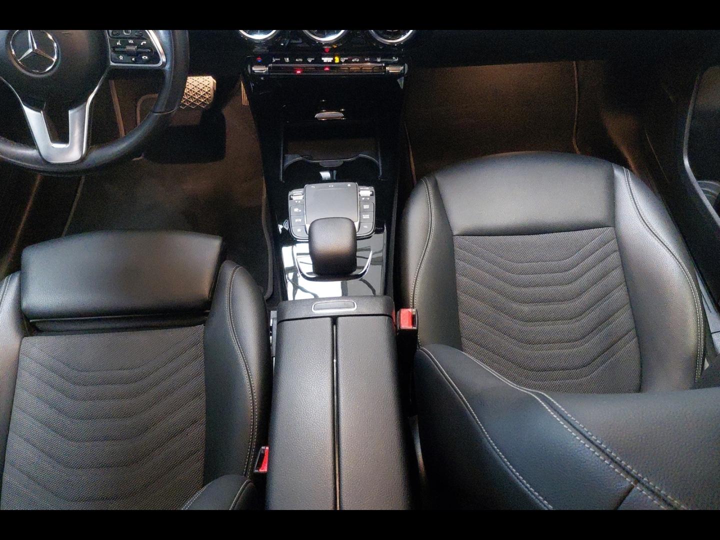 Image MERCEDES-BENZ Classe A 250 e 160+102ch Business Line 8G-DCT 8cv