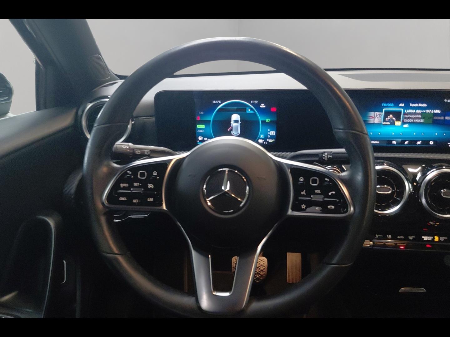 Image MERCEDES-BENZ Classe A 250 e 160+102ch Business Line 8G-DCT 8cv
