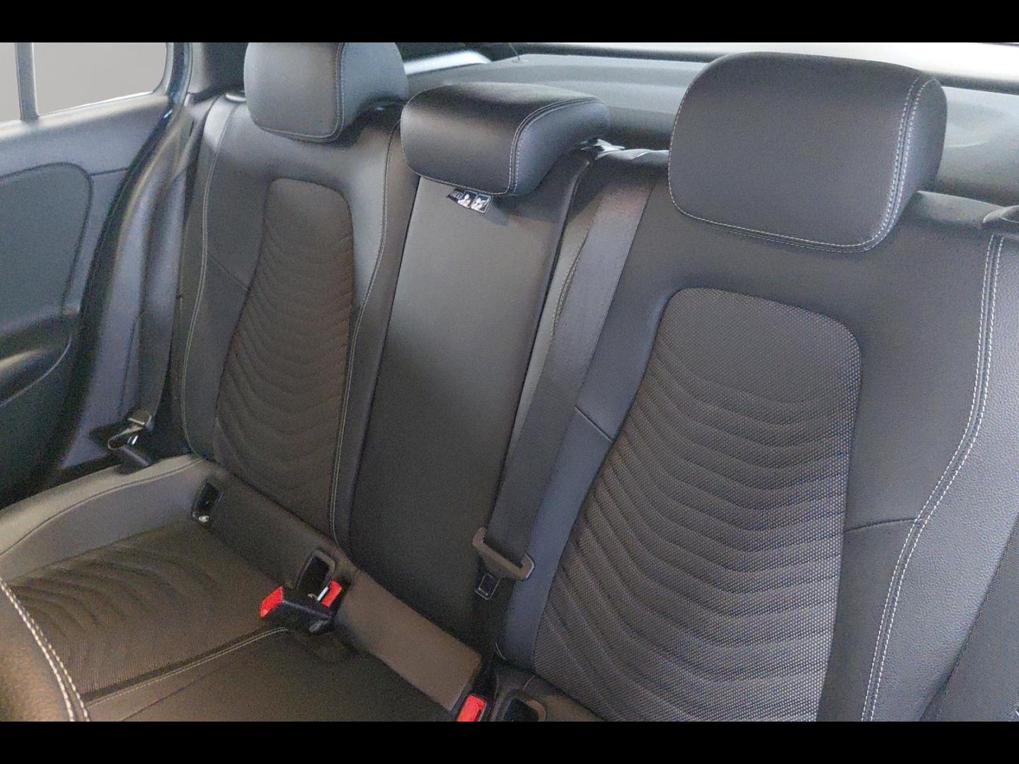 Image MERCEDES-BENZ Classe A 250 e 160+102ch Business Line 8G-DCT 8cv