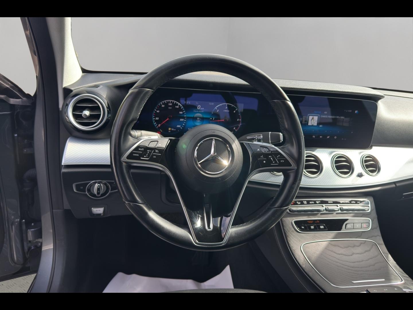 Image MERCEDES-BENZ Classe E 220 d 194ch Avantgarde Line 9G-Tronic