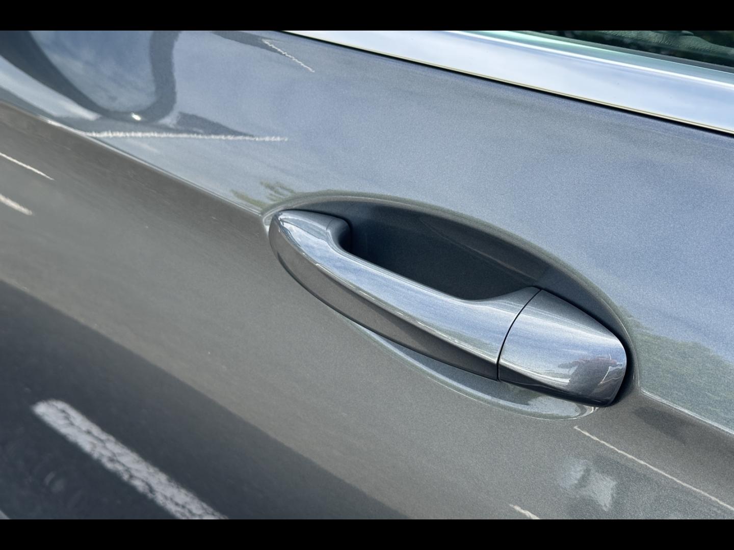 Image MERCEDES-BENZ Classe E 220 d 194ch Avantgarde Line 9G-Tronic