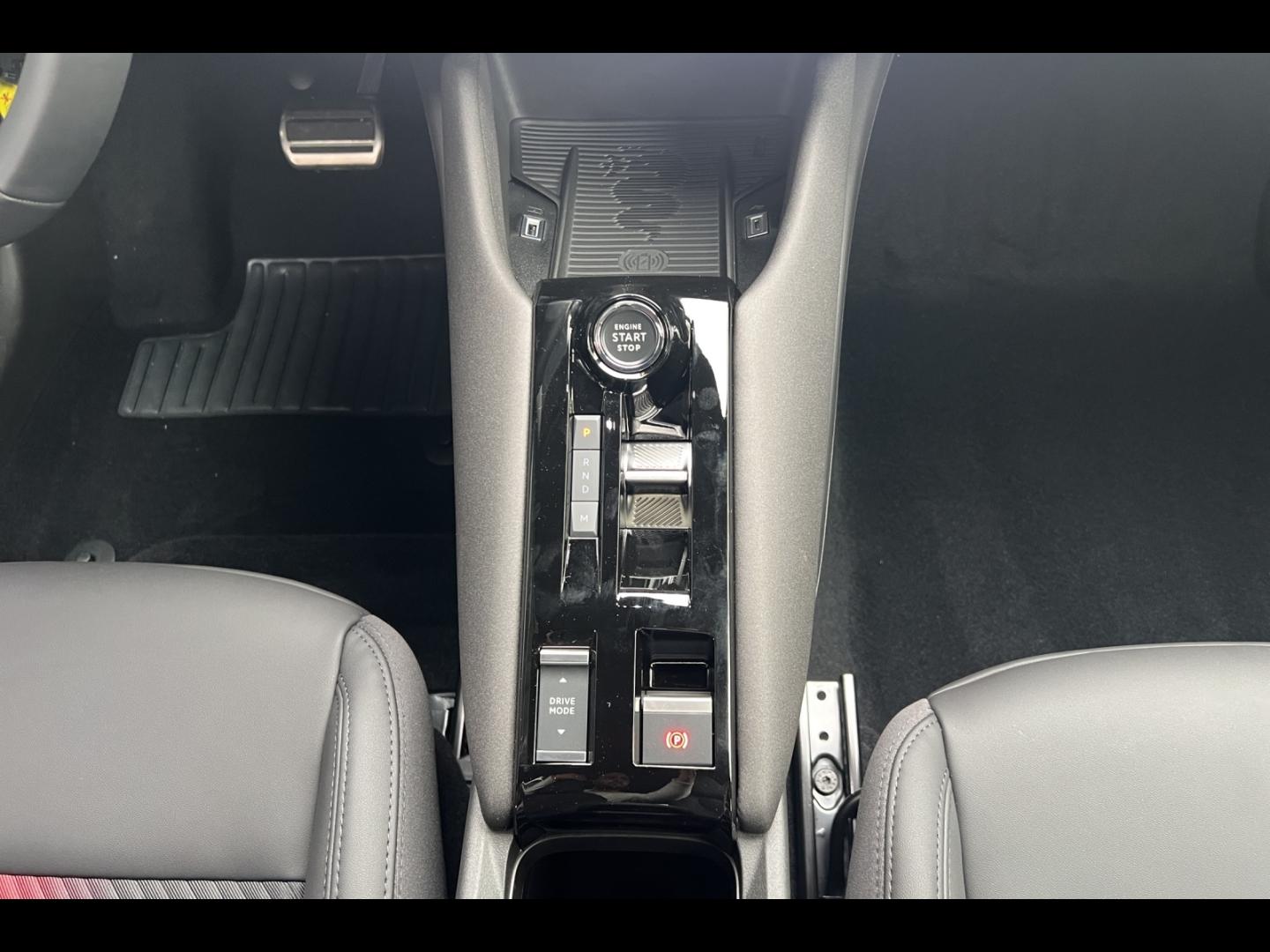 Image ALFA ROMEO Junior 1.2 Ibrida 145ch Sport Speciale e-DCT6