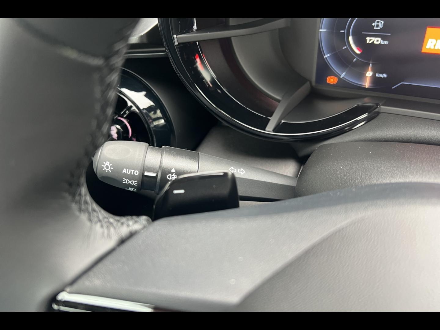 Image ALFA ROMEO Junior 1.2 Ibrida 145ch Sport Speciale e-DCT6