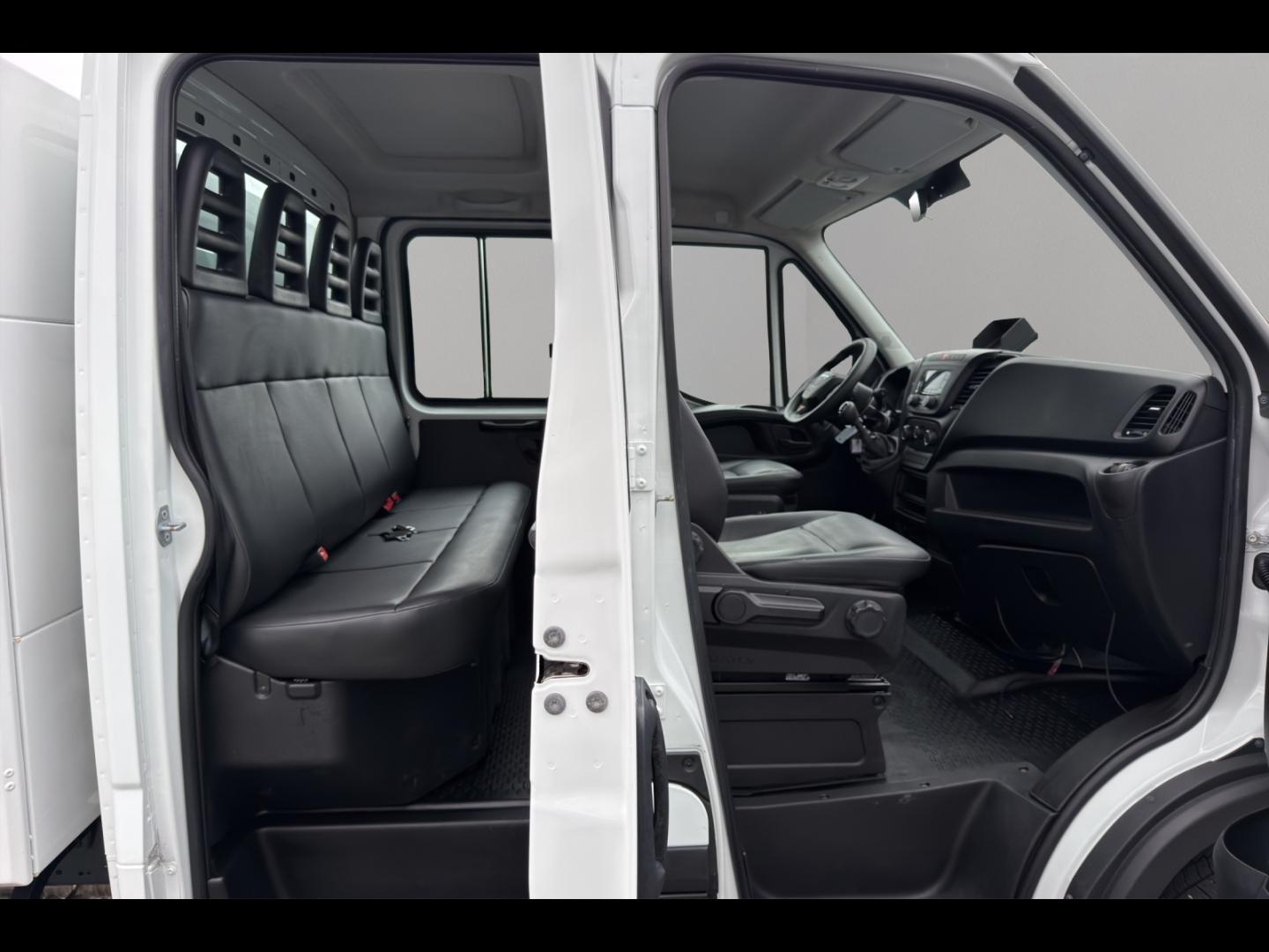 Image IVECO Daily CCb 35C16H3.0 D empattement 4100
