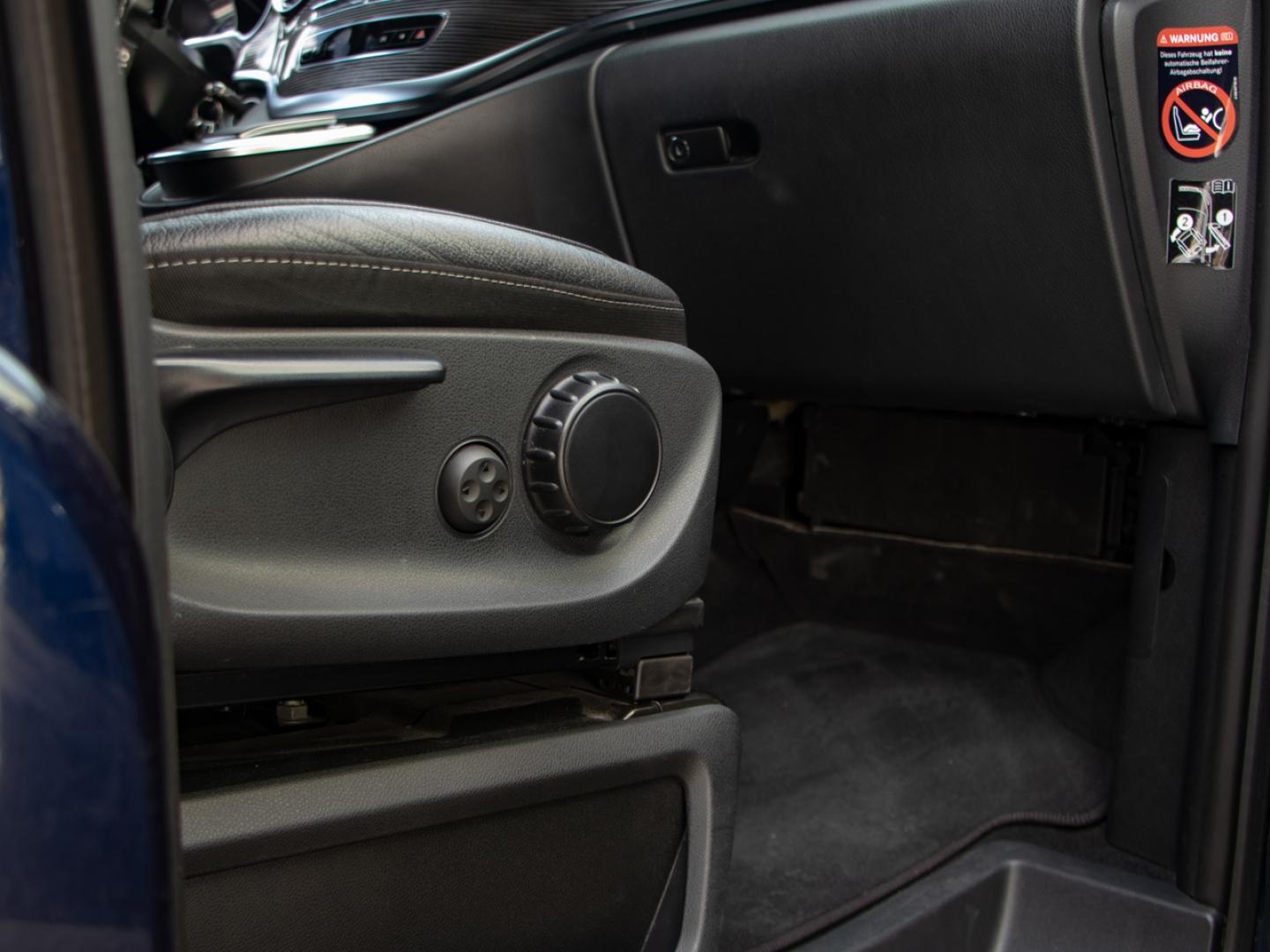 Image MERCEDES-BENZ Classe V 300 d Long  Avantgarde Intégrale 9G-Tronic
