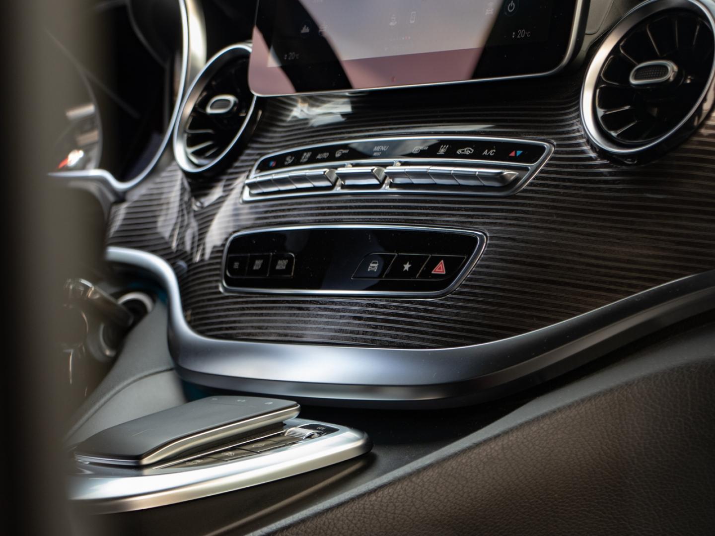 Image MERCEDES-BENZ Classe V 300 d Long  Avantgarde Intégrale 9G-Tronic