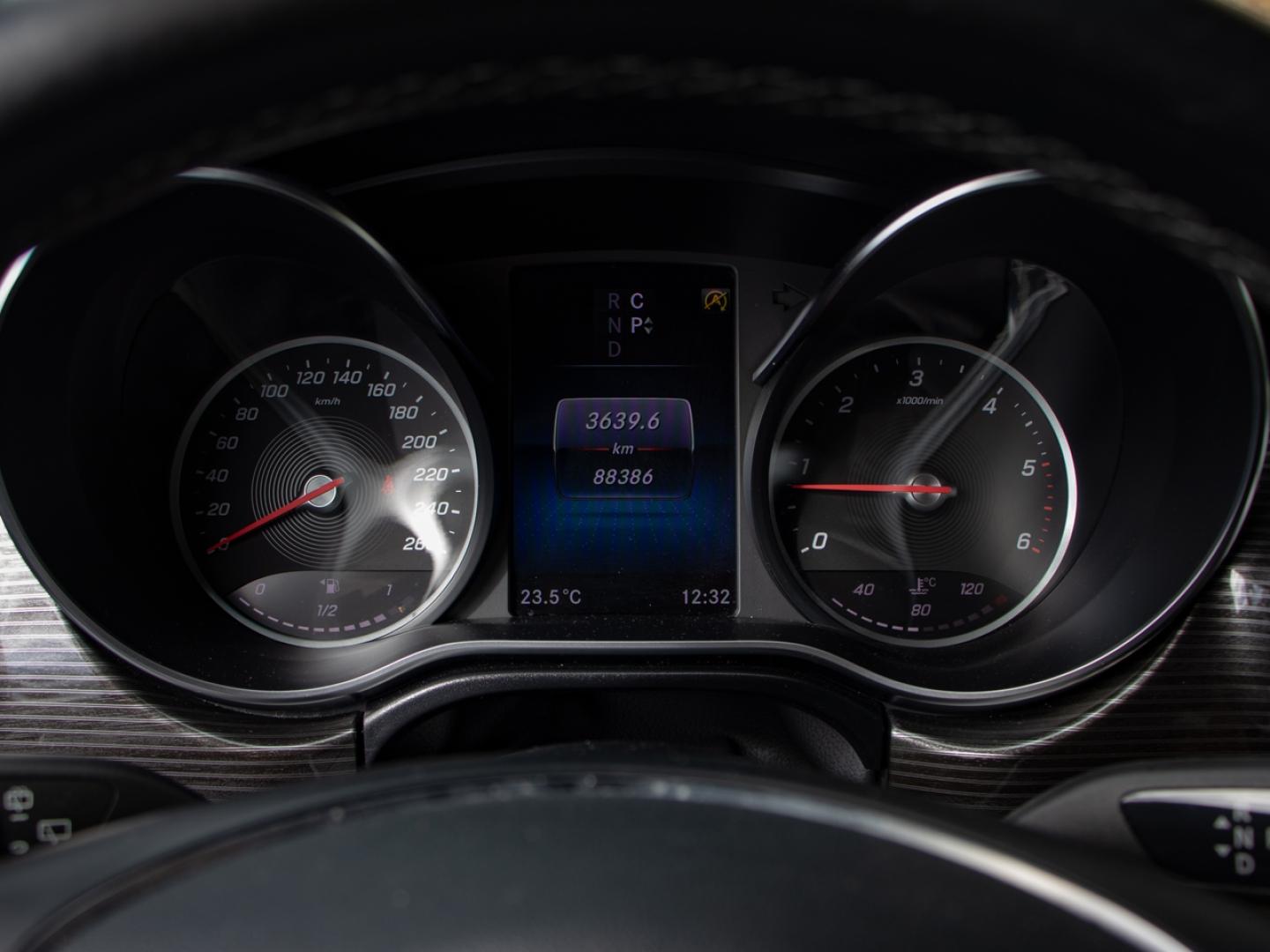Image MERCEDES-BENZ Classe V 300 d Long  Avantgarde Intégrale 9G-Tronic